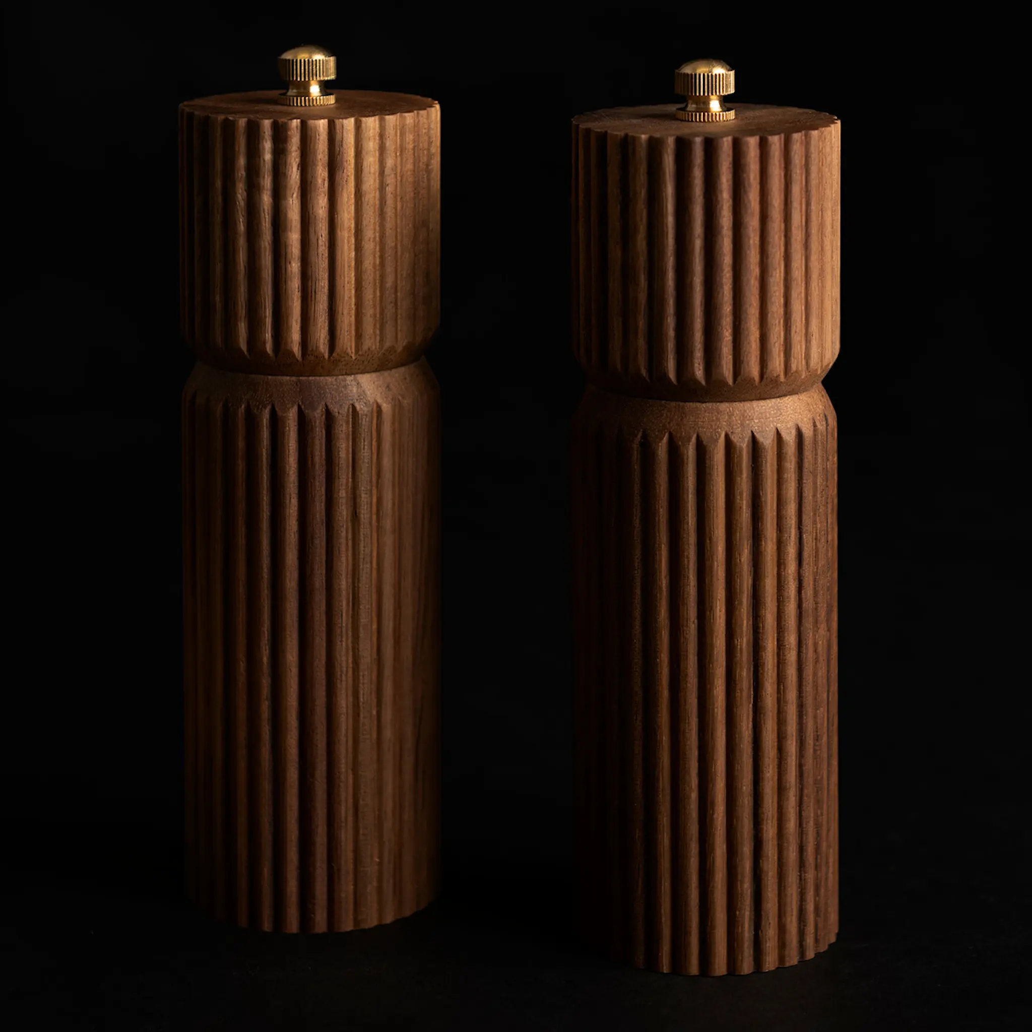 Maku Kitchen Life Groove kryddkvarn akacia 17,5 cm