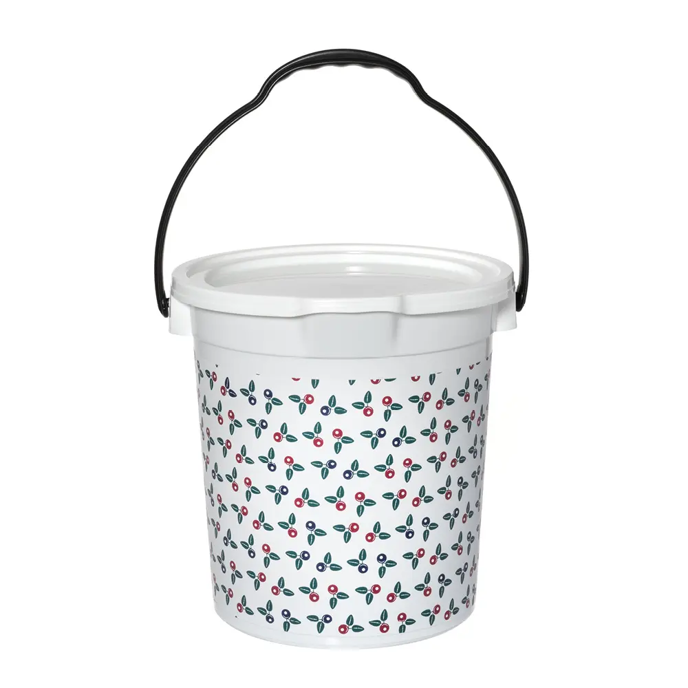 Marjukka Sanko kannella 10 L Marjakuosi