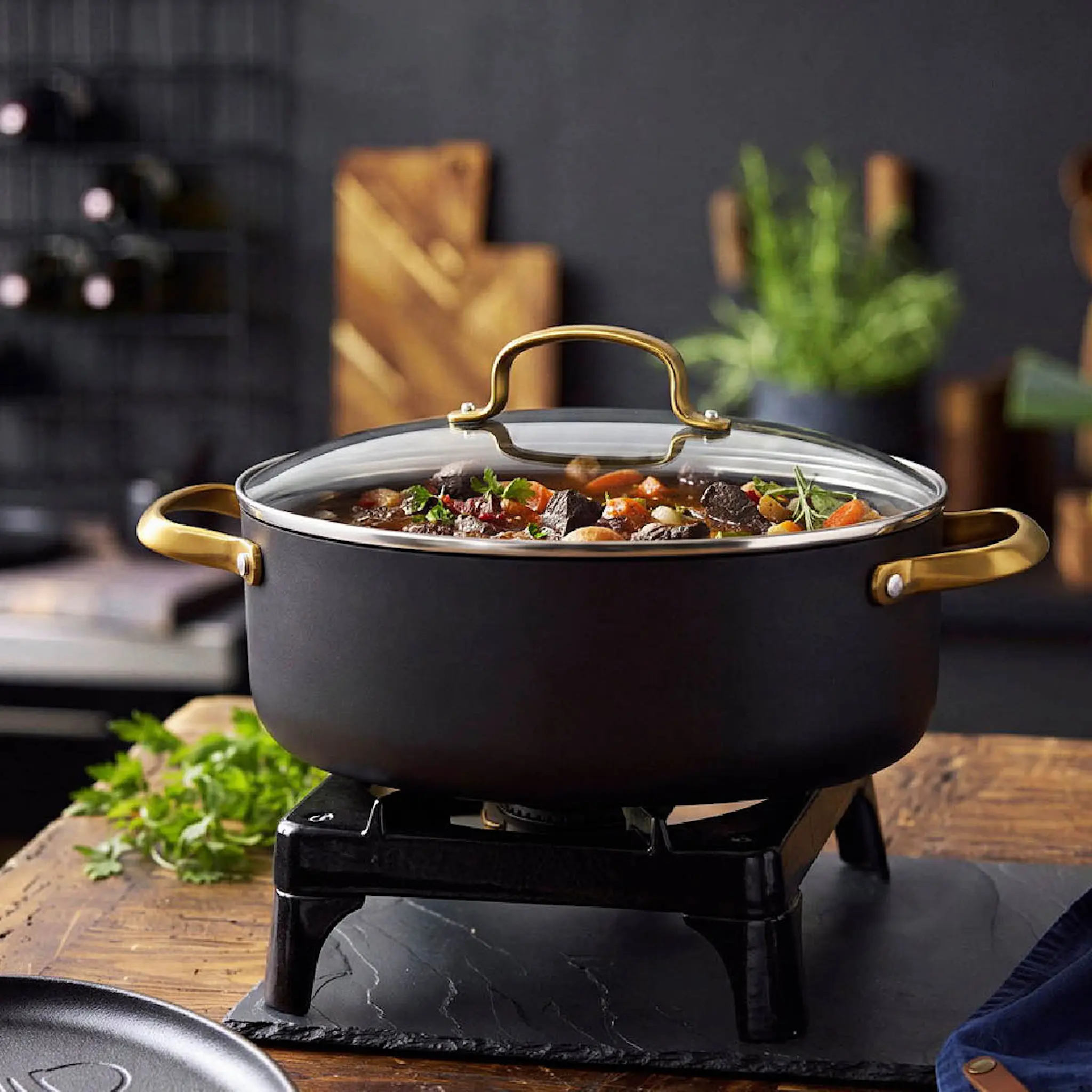 Holm Brasserie stekgryta oval 4,5 L keramisk beläggning