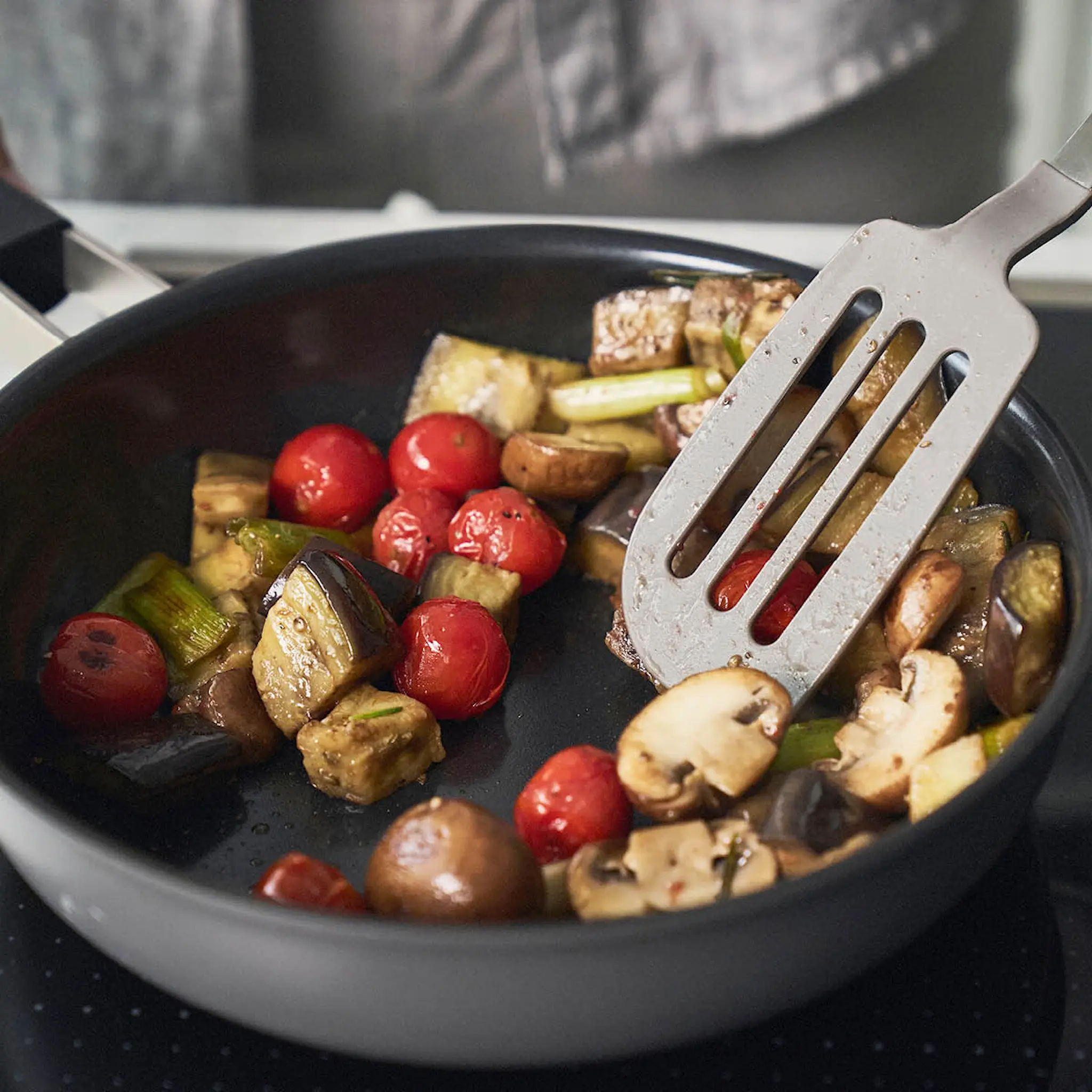 Zwilling Pure stekepanne 28 cm keramisk non-stick grå