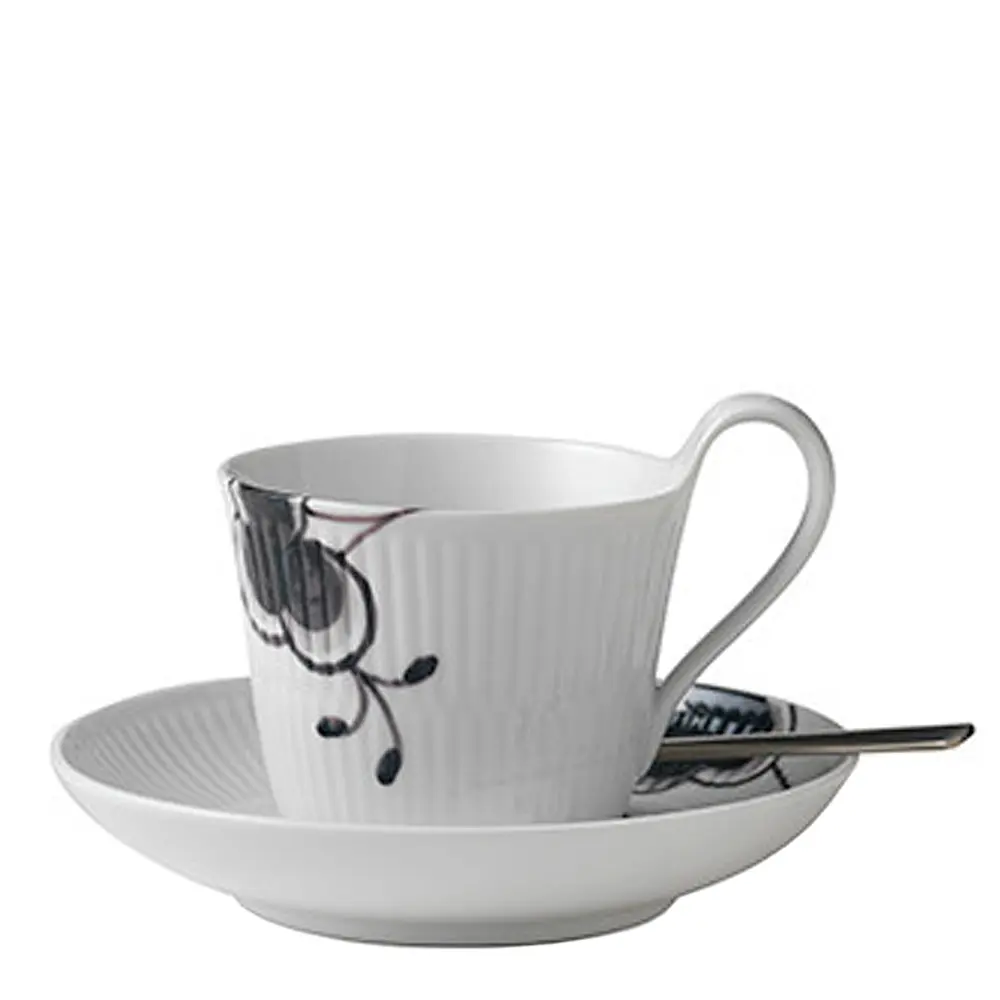Black Fluted Mega Kahvikuppi ja lautanen 24 cl kuvio 2
