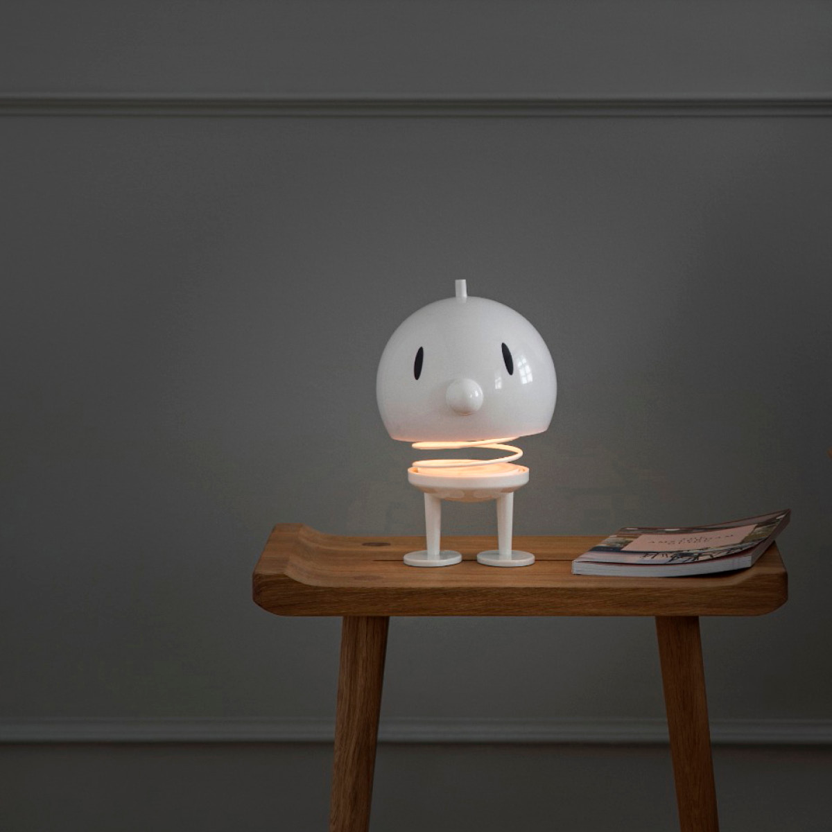 Hoptimisten LED lampa XL 23 cm vit