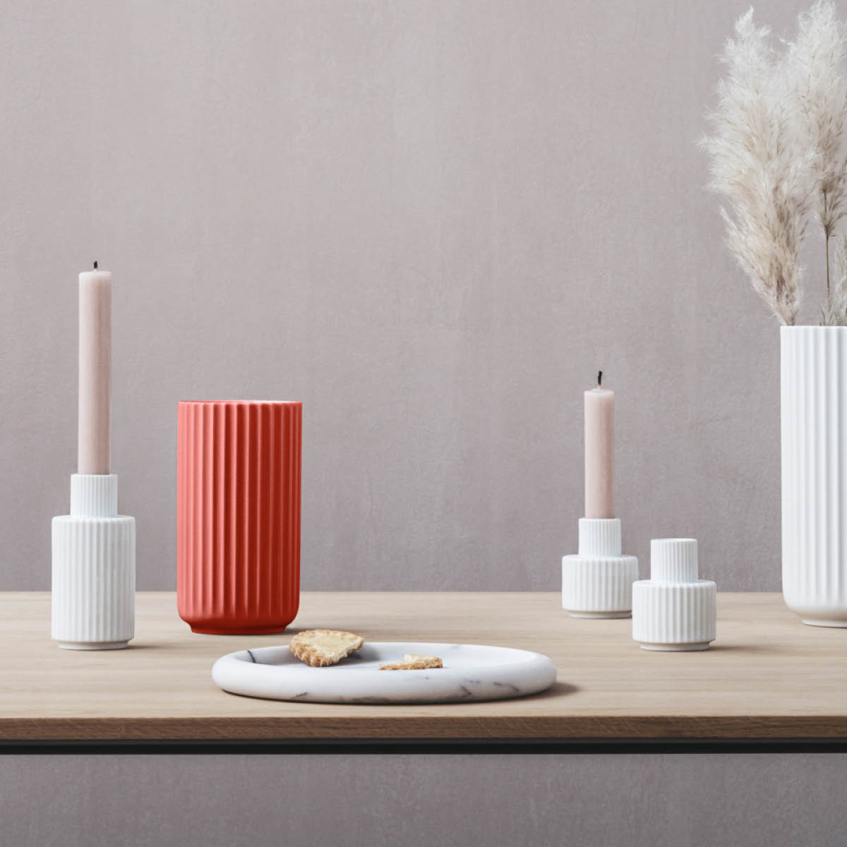 Lyngby Porcelæn Lyngby vase 15,5 cm rød porselen