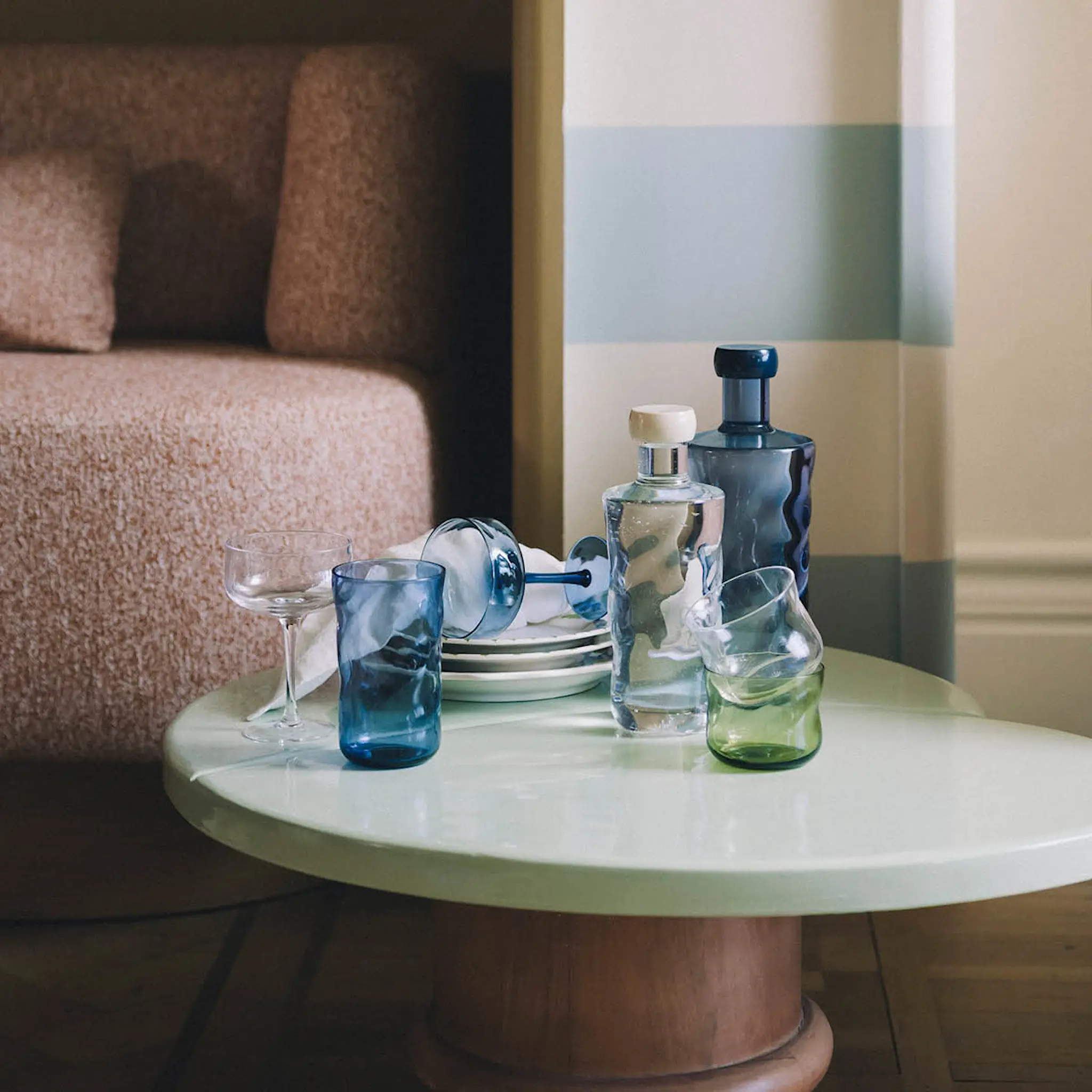 Paveau Swirl flaske medium 0,75L Midnight