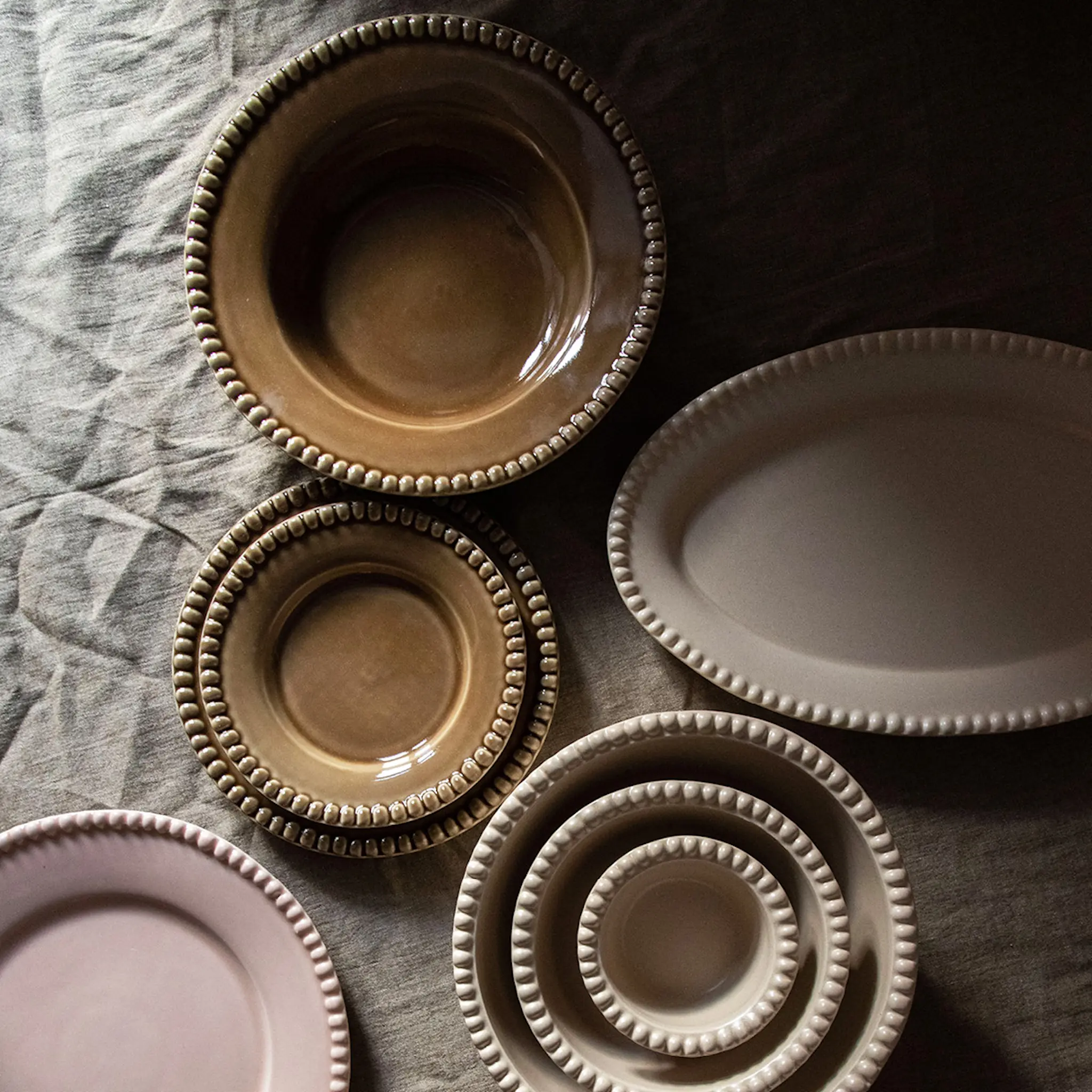 PotteryJo Daria suppetallerken 26 cm 2 stk umbra hover