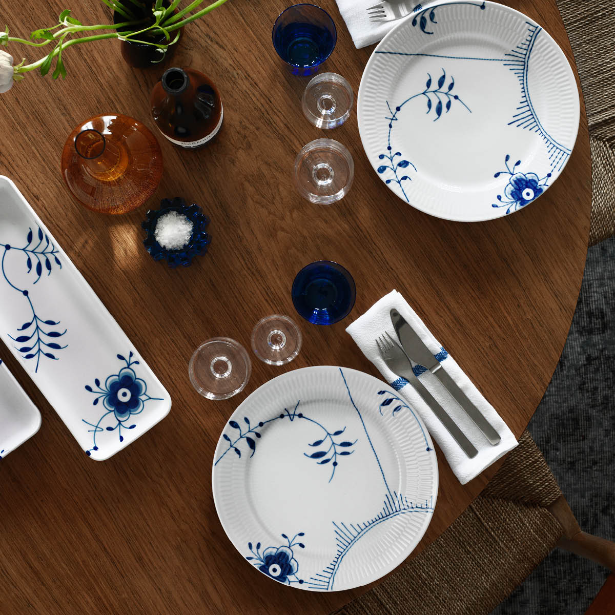 Royal Copenhagen Blue Fluted Mega Lautanen 27 cm kuvio 2