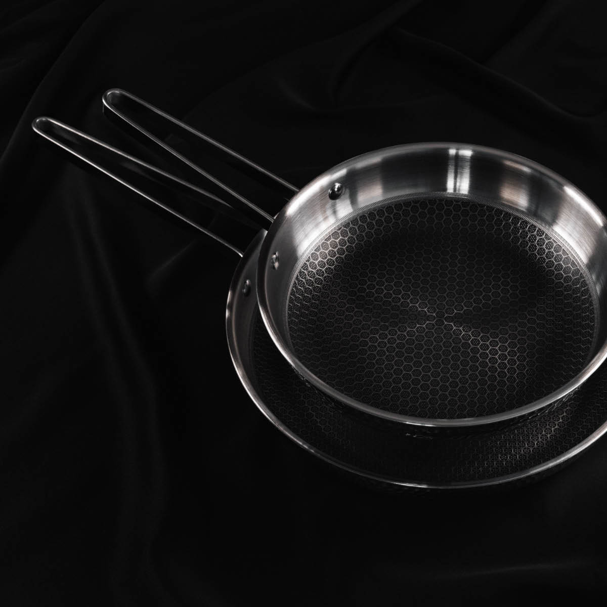 Vargen & Thor Kroma MB Stekpanna 2 delar 28+22 cm stål