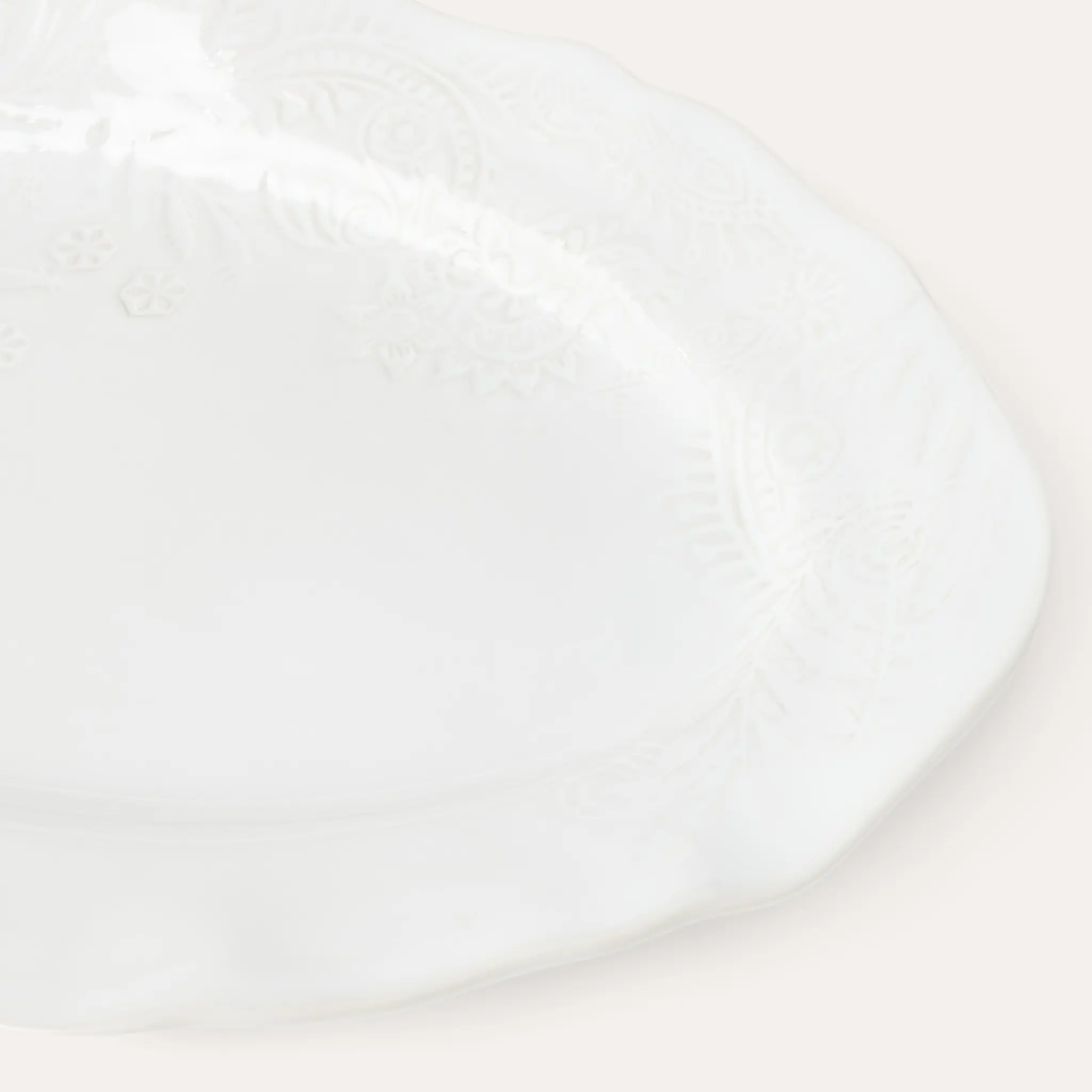 Sthål Arabesque Tarjoiluastia 40x25 cm White