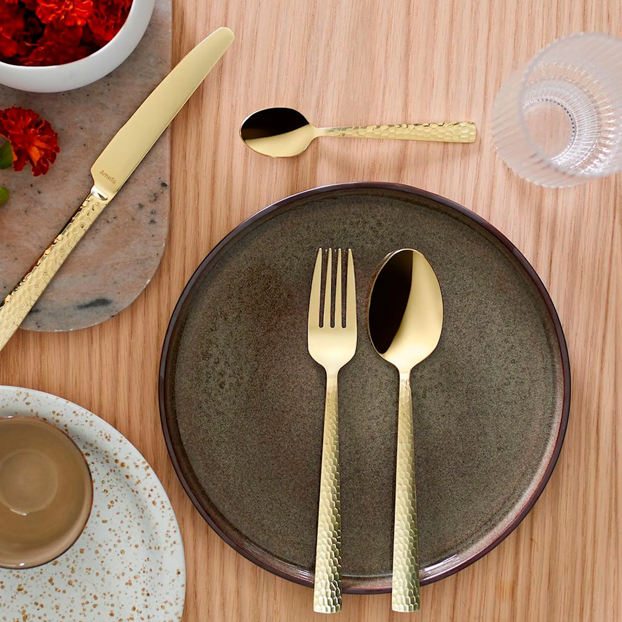 Amefa Felicity Aterimet 24 osaa