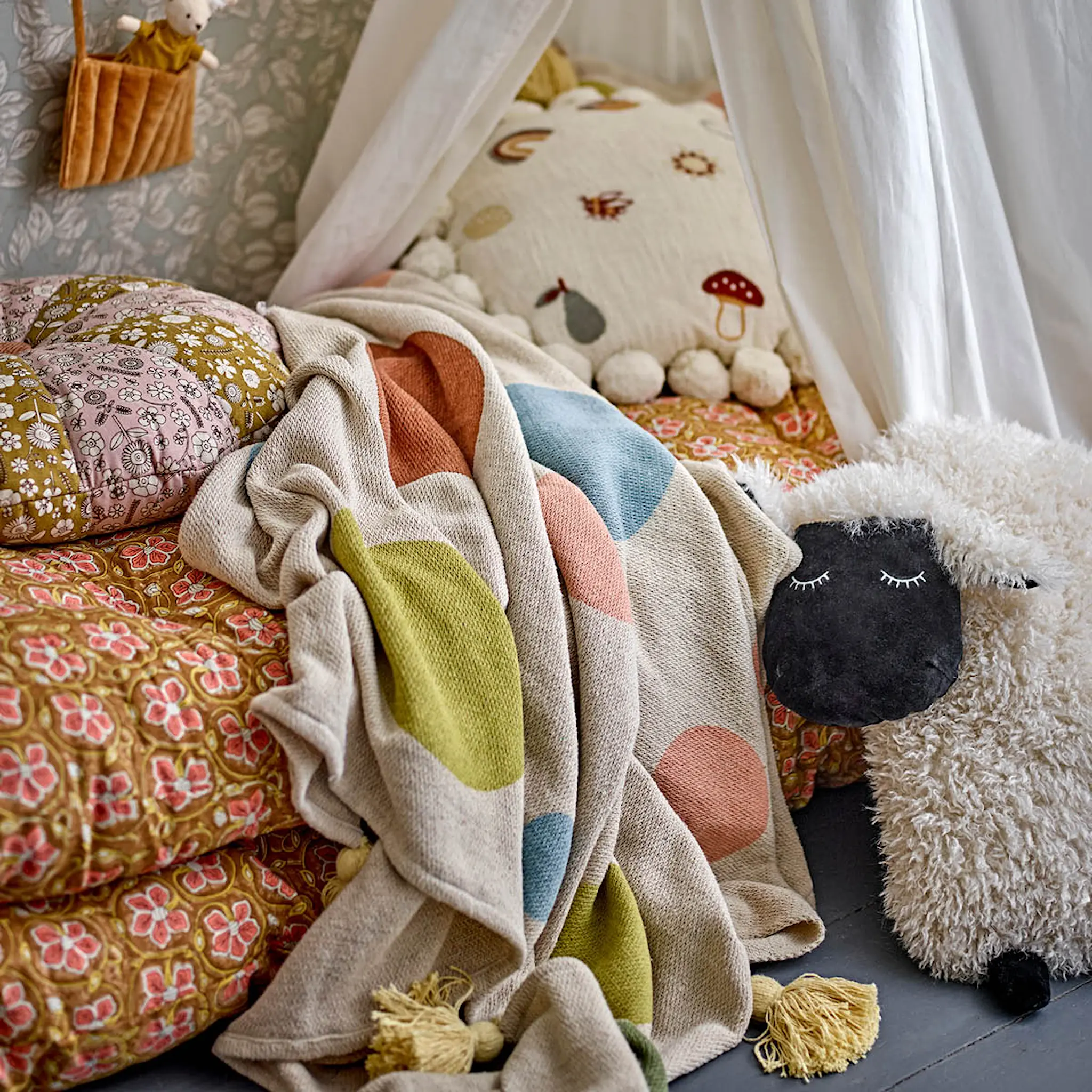 Bloomingville MINI Clennie pläd 160x130 cm natur/multi