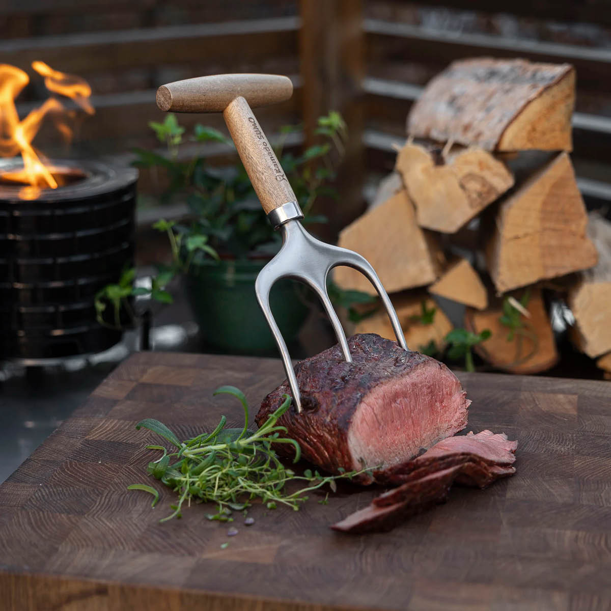Kamado SUMO Lihahaarukka 28 cm