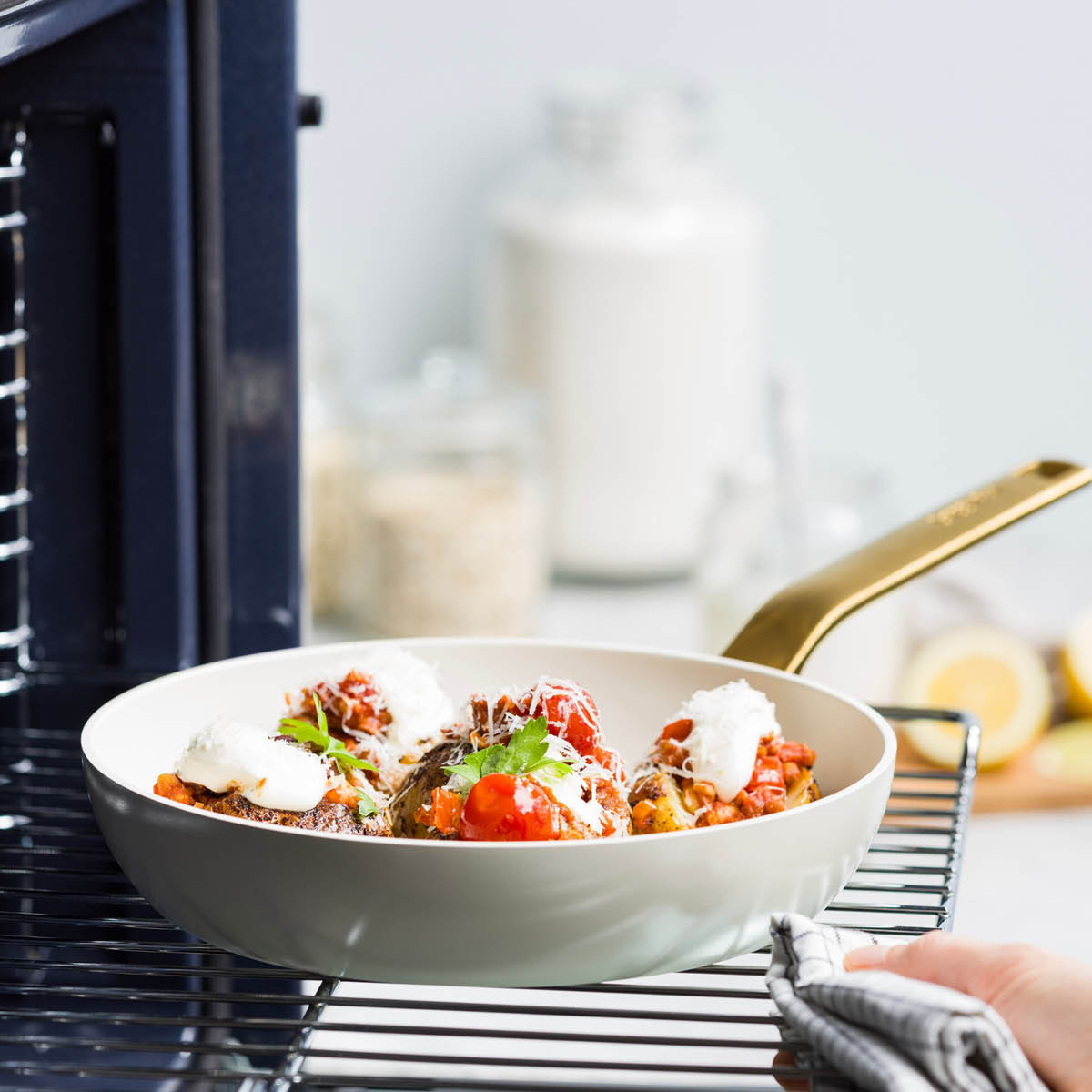 GreenPan Evolution keraaminen paistinpannu 30 cm kerma