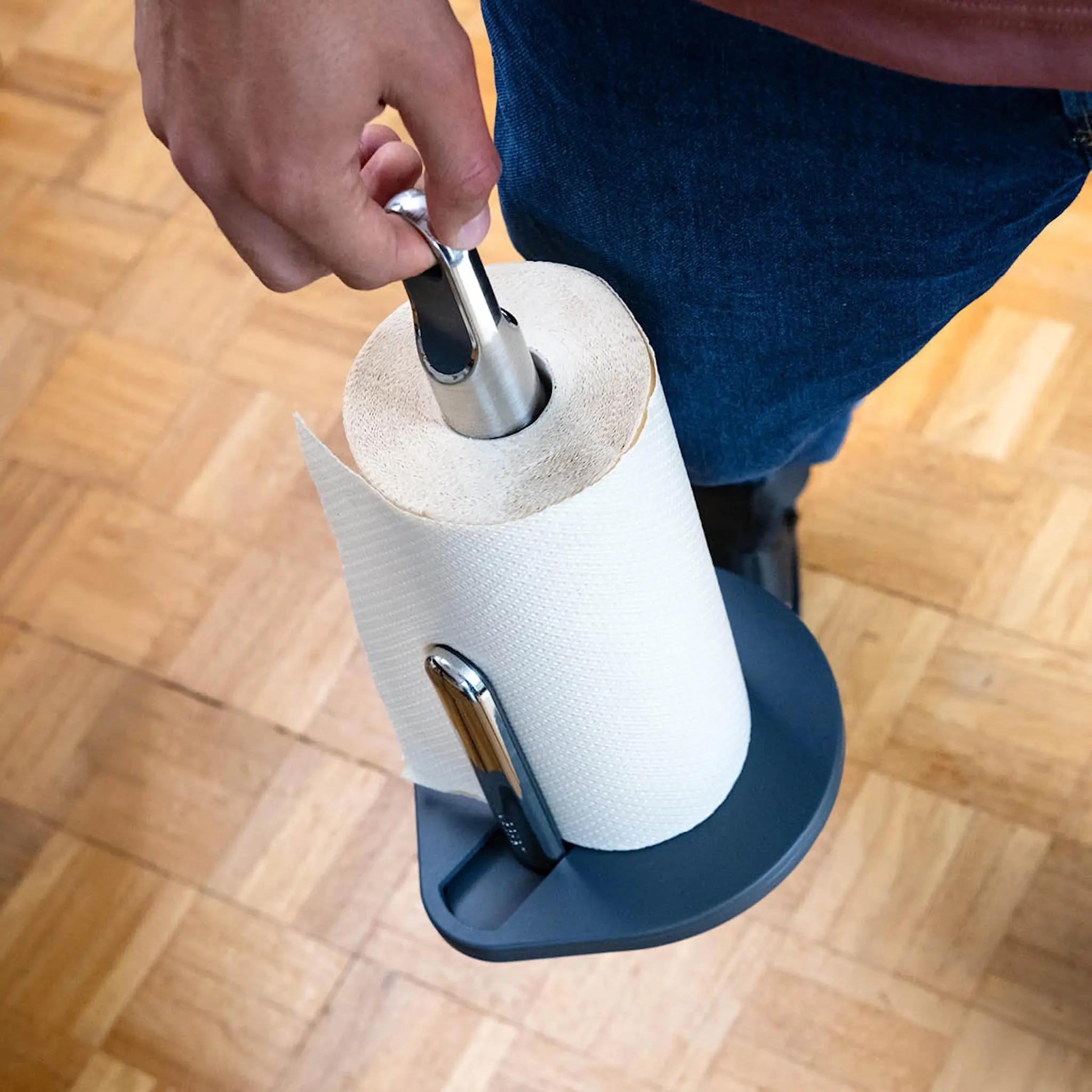 Joseph Joseph Easy-tear kjøkkenrullholder graphite