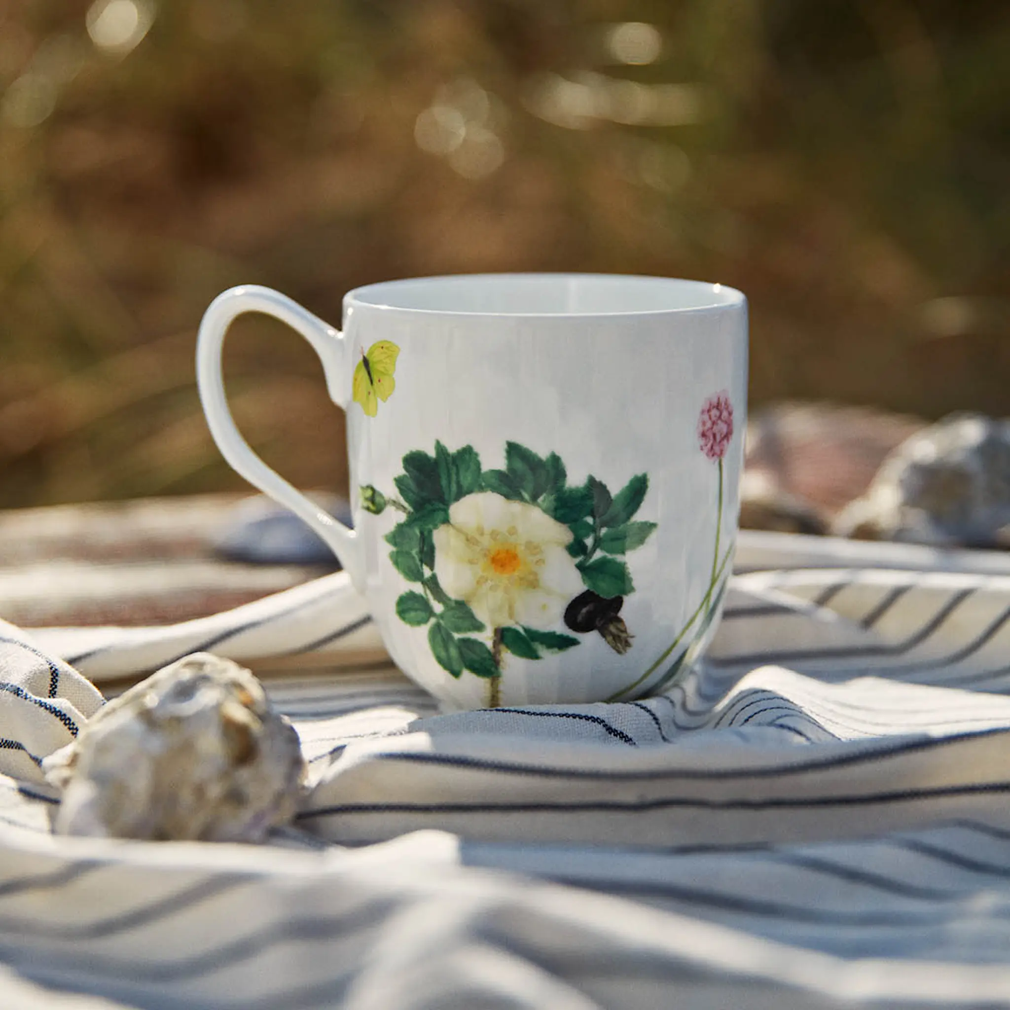 Kähler Hammershøi Summer mugg 33 cl coastal flower
