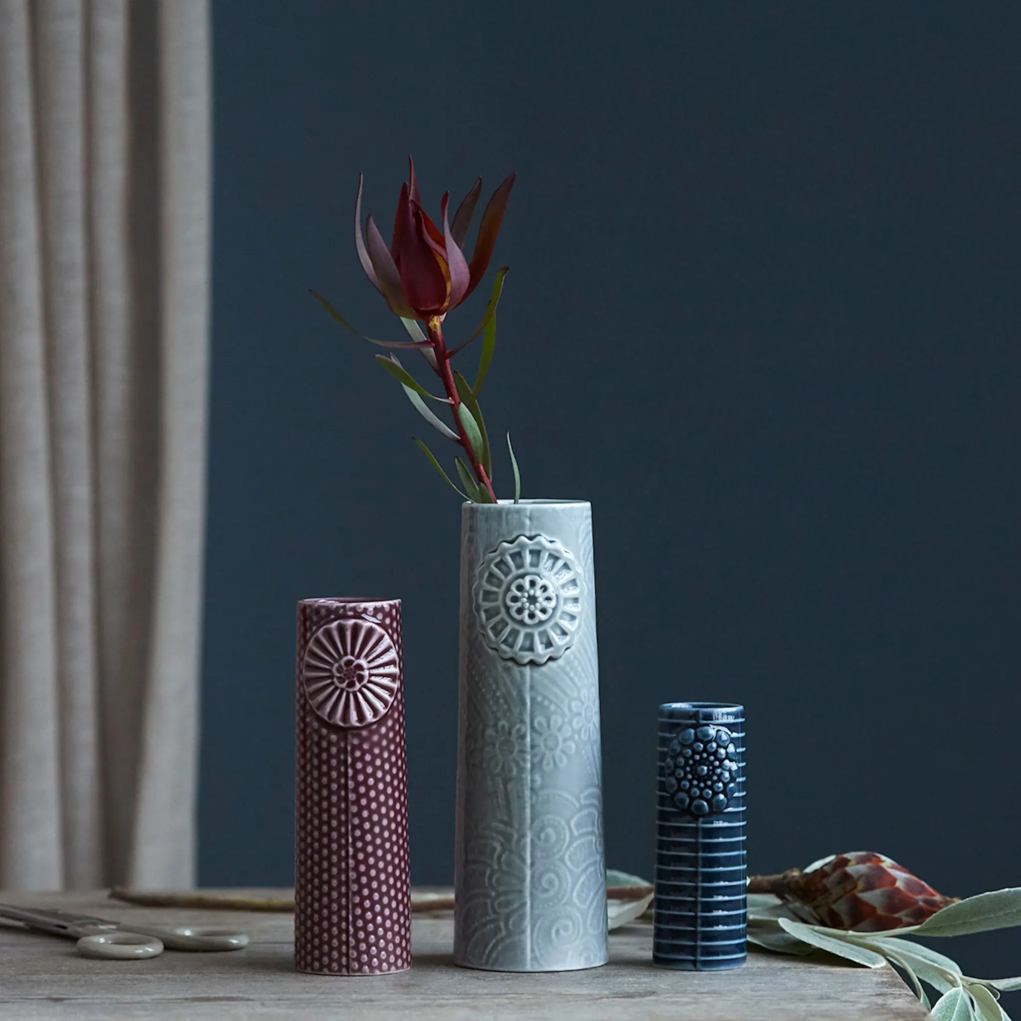 Dottir Pipanella Flower Maljakko 15 cm Dark