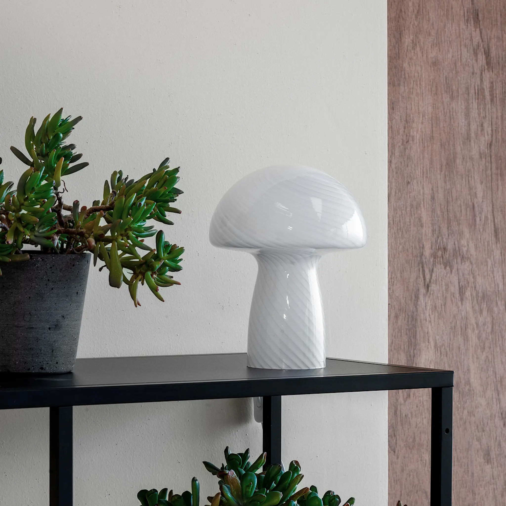 Dyberg Larsen Jenny bordslampa 23 cm vit