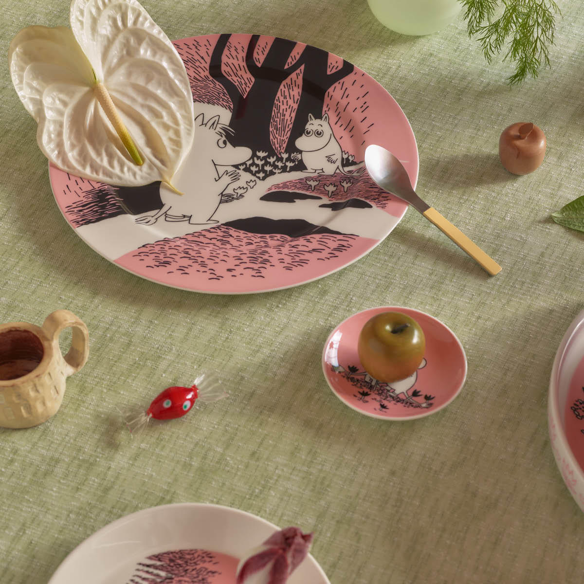 Moomin Arabia Muumi Tarjoiluastia 30 cm Rakkaus 30