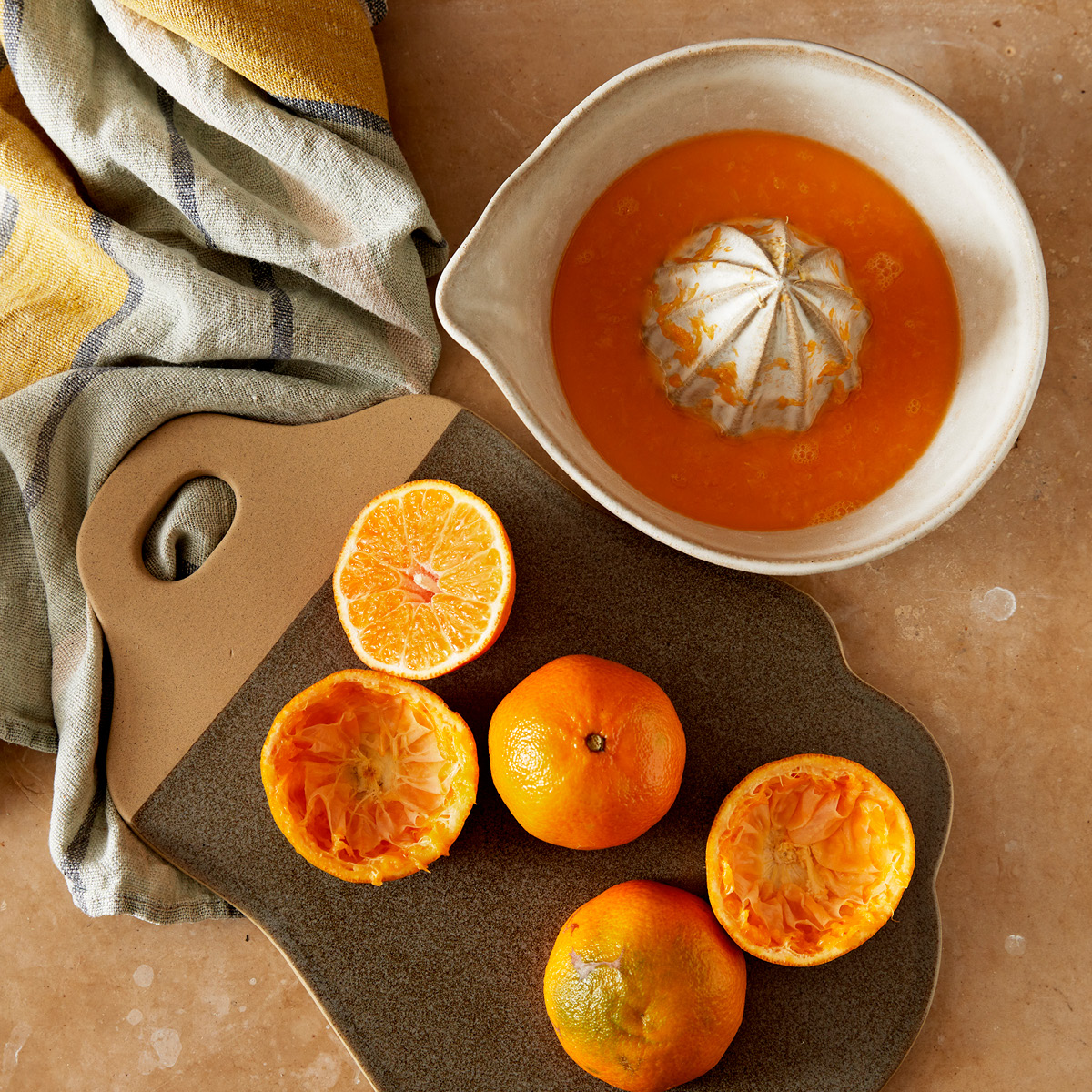 Sthål Rustico citruspress 22 cm eggshell