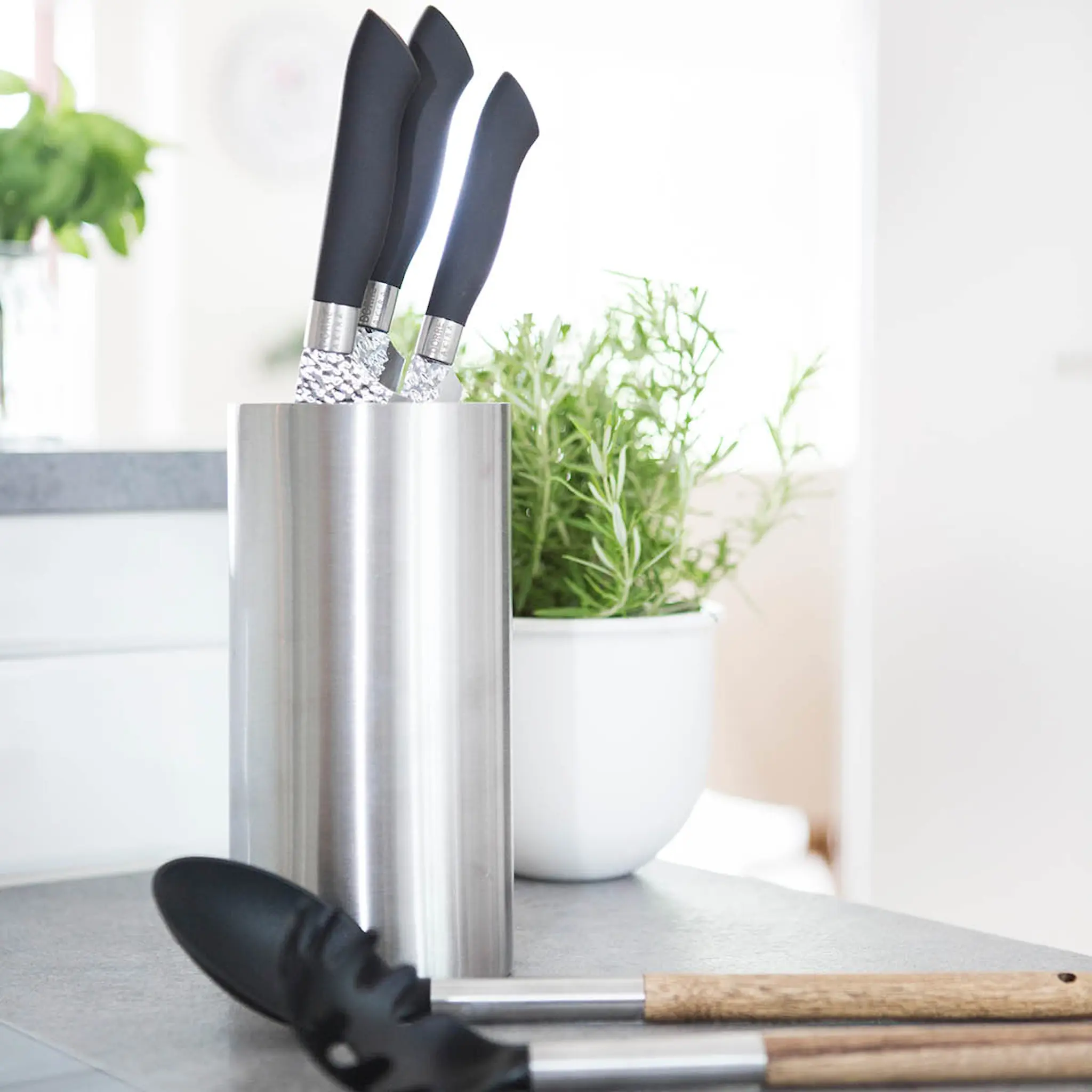 Dorre Akira Veitsisetti 3 osaa Musta