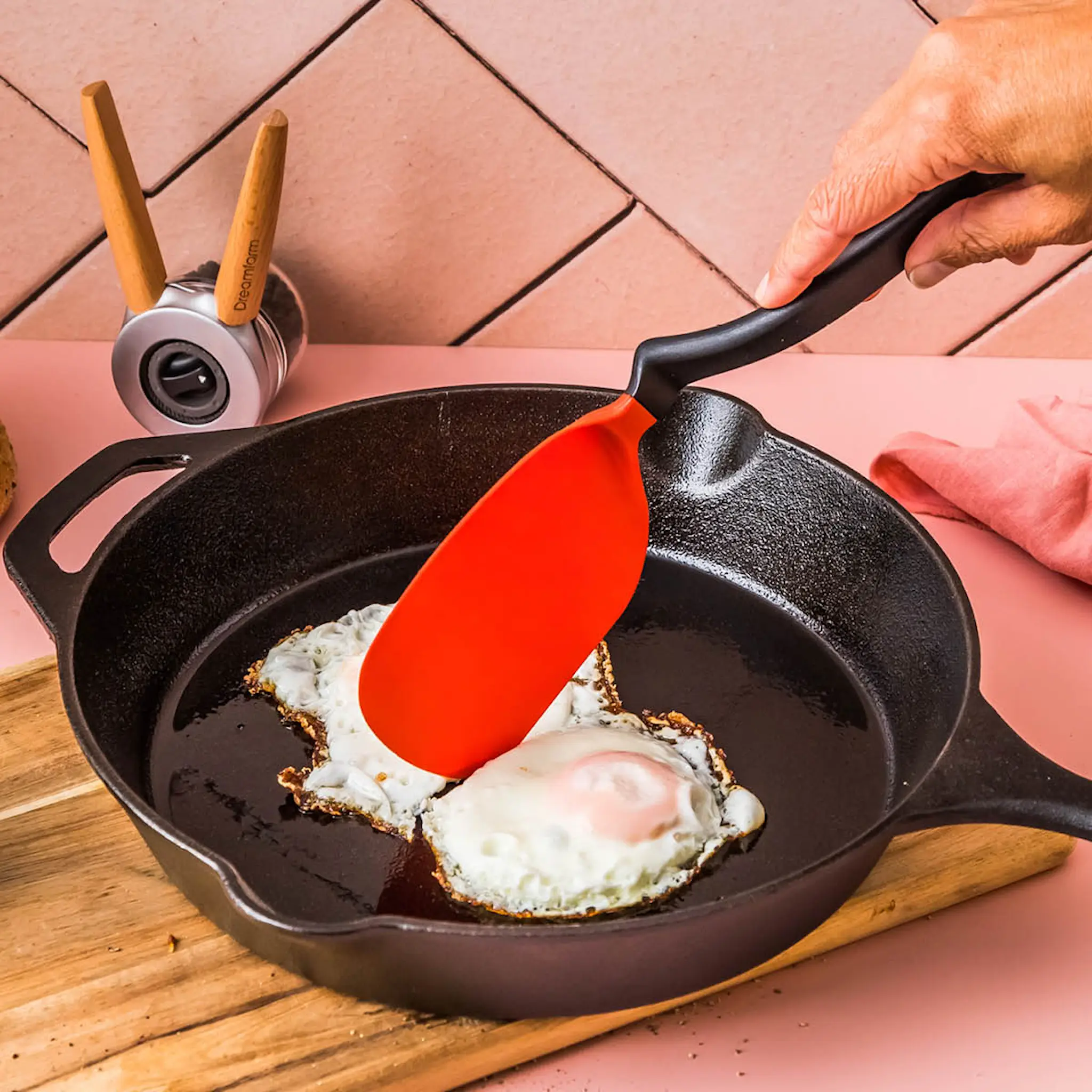 Dreamfarm Stekespade fleksibel liten 24,6 cm rød hover