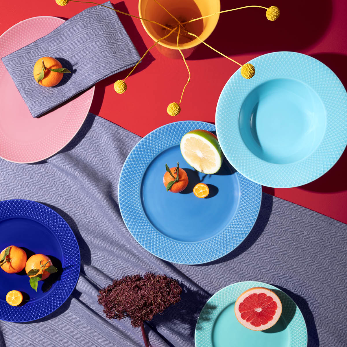 Lyngby Porcelæn Rhombe Color dyp tallerken 24,5 cm turkis