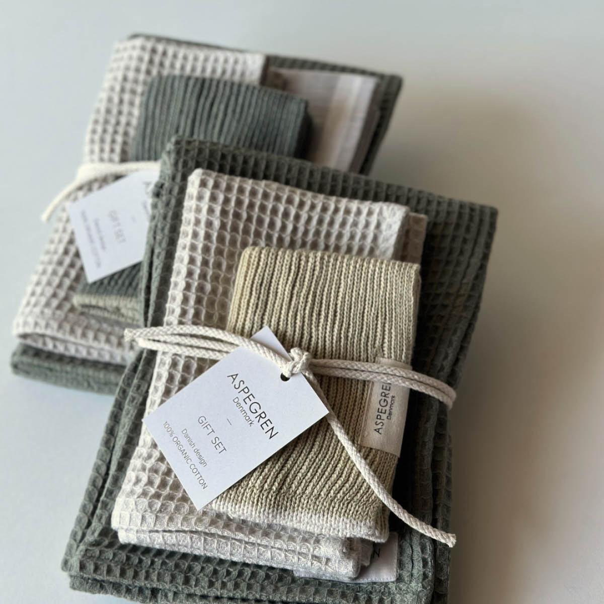 Aspegren Gavesett med 2 kjøkkenhåndkle & 2 kjøkkenklut thyme