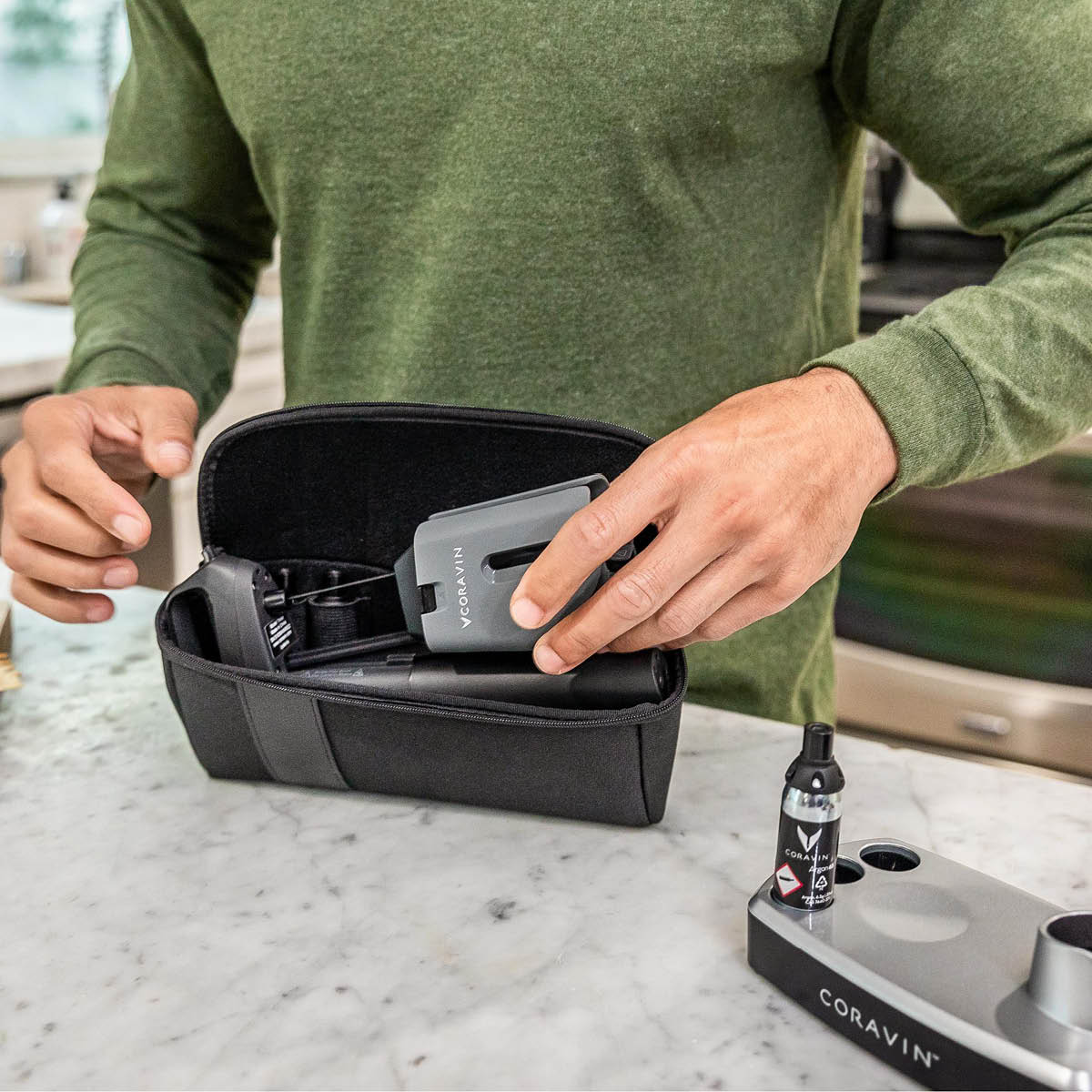 Coravin Kotelo Viinijärjestelmälaitteelle Musta