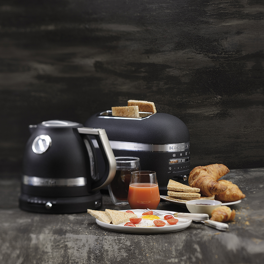 KitchenAid Artisan vannkoker 5KEK1522EOB 1,5L onyx black