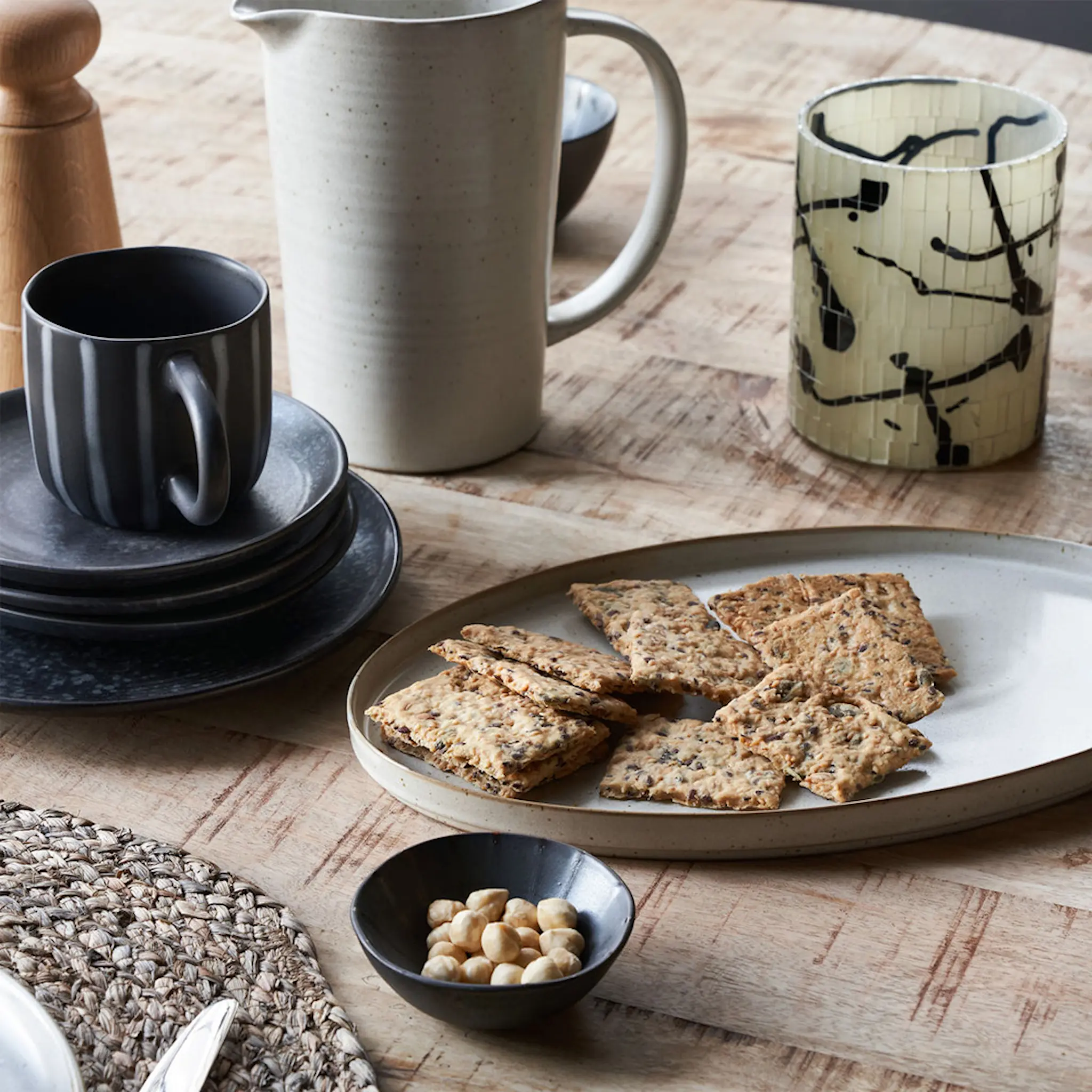 House Doctor Pion Tarjoiluastia 31 cm Harmaa/Valkoinen