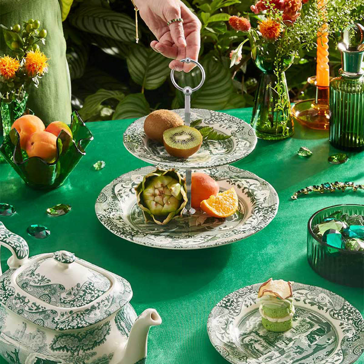 Spode Heritage Green Italian våningsfat 2 våningar 23,5 cm grön/vit