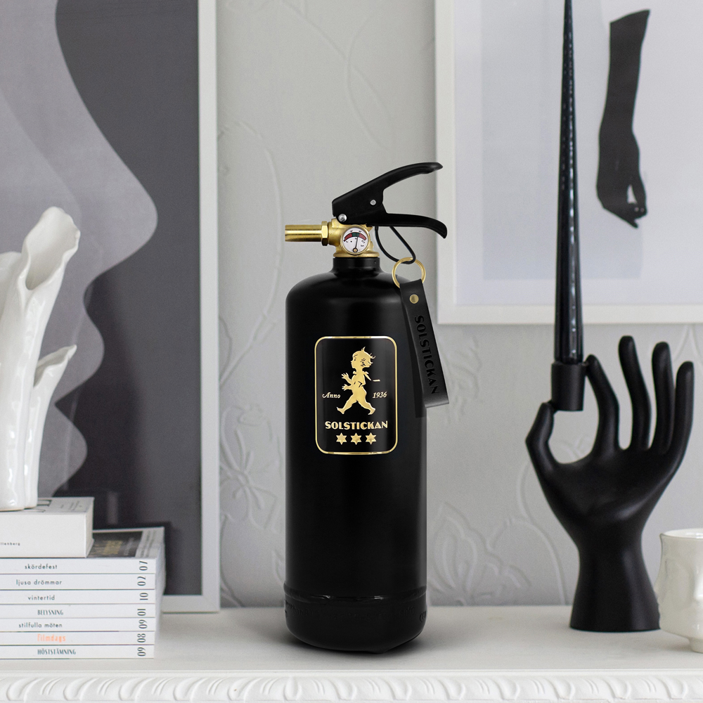 SOLSTICKAN Solstickan Brandsläckare 2 kg Svart/Guldemblem