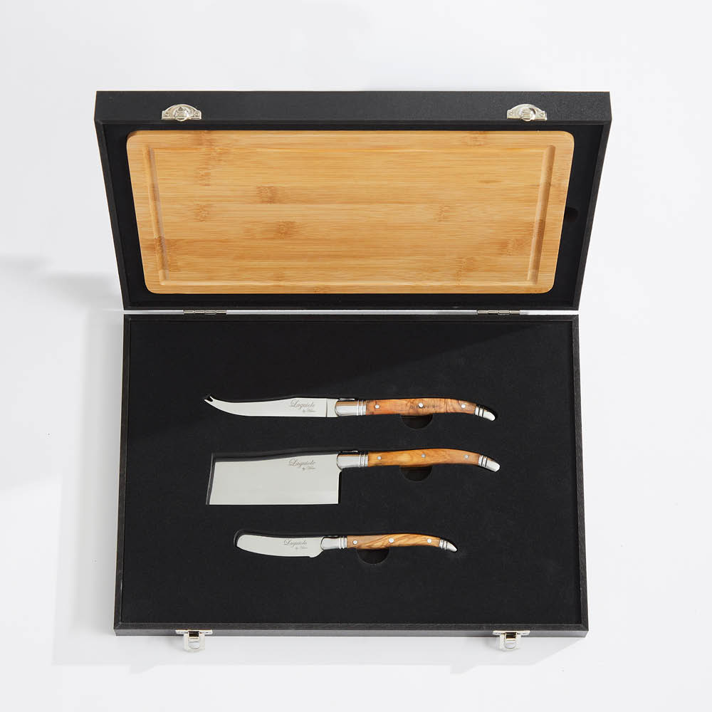 Laguiole by Hâws Ostset skärbräda och 3 knivar bambu/olivträ