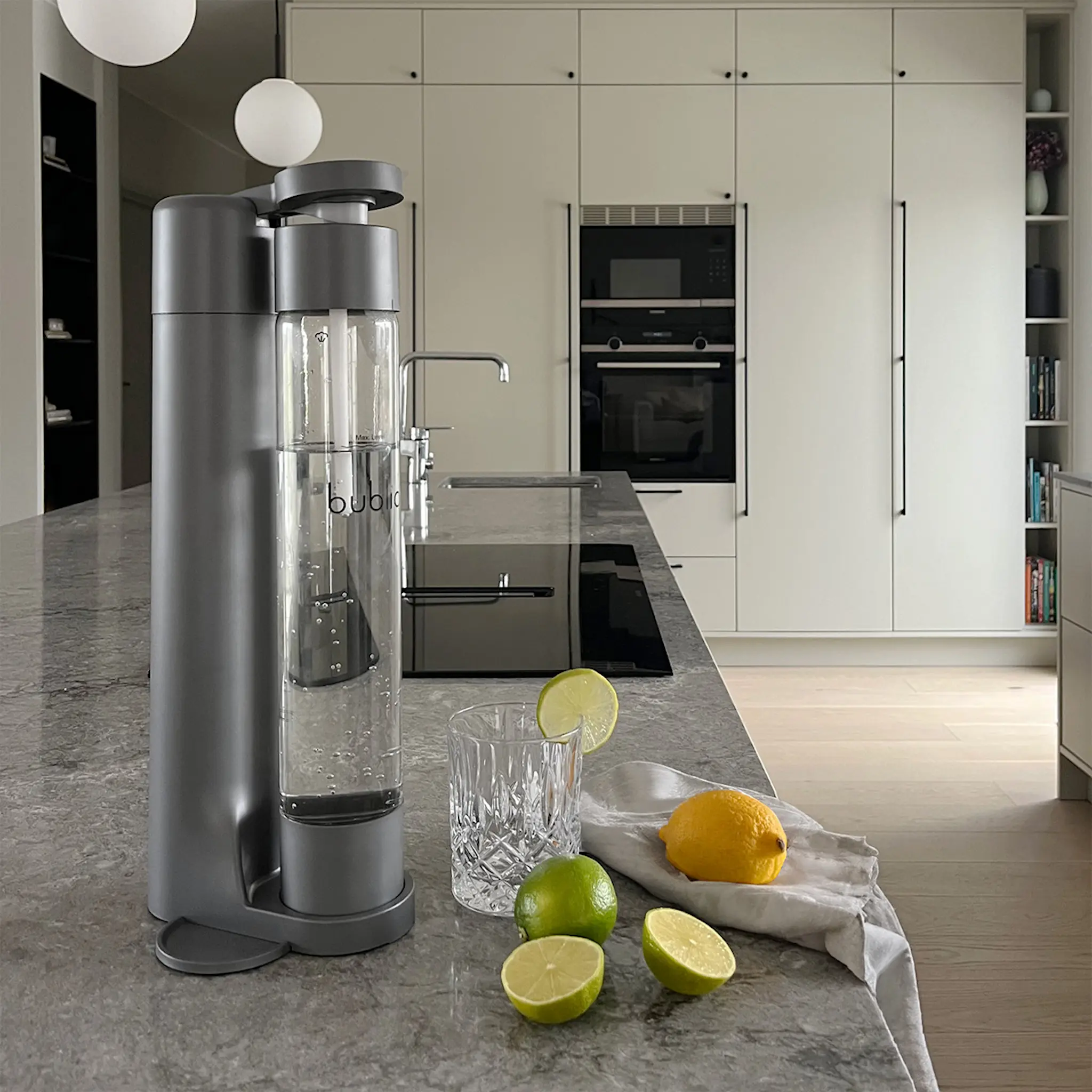 Bubliq Drink Pullo hiilihapotuslaitteeseen 800 ml Mattaharmaa