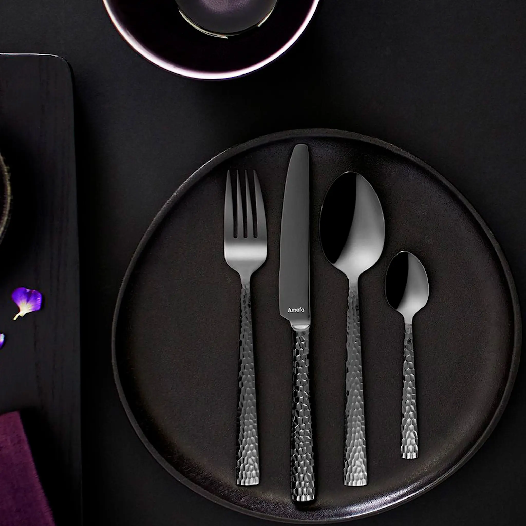 Amefa Felicity Aterimet 24 osaa Musta