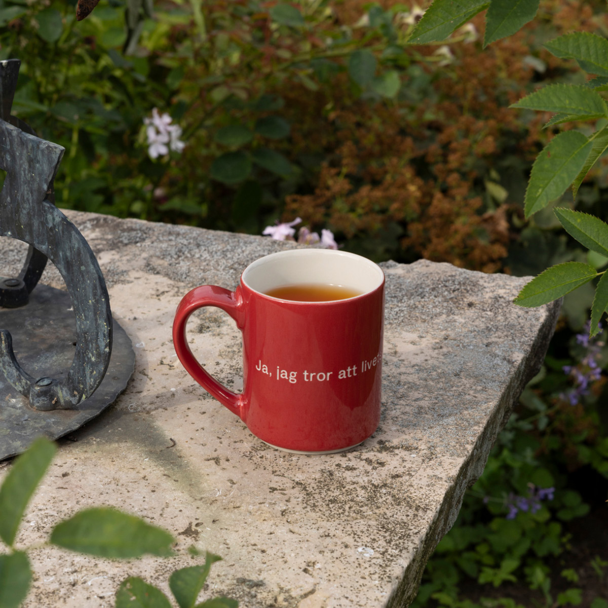 Design House Stockholm Astrid Lindgren krus ja, jag tror att livets innersta 35 cl rød