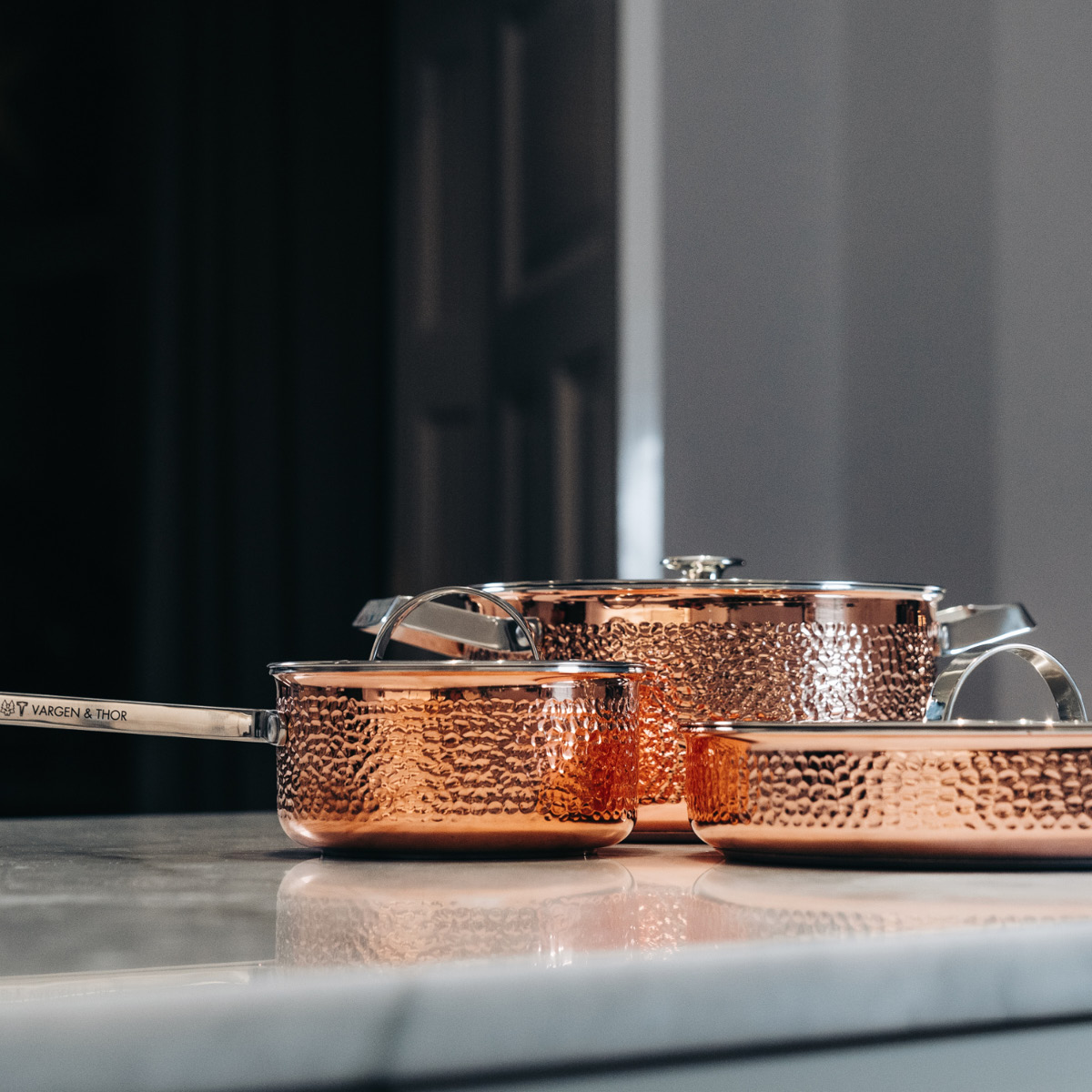 Vargen & Thor MJÖLNER.1 Vera, Miranda, Modell Y grytesett 3 deler kobber