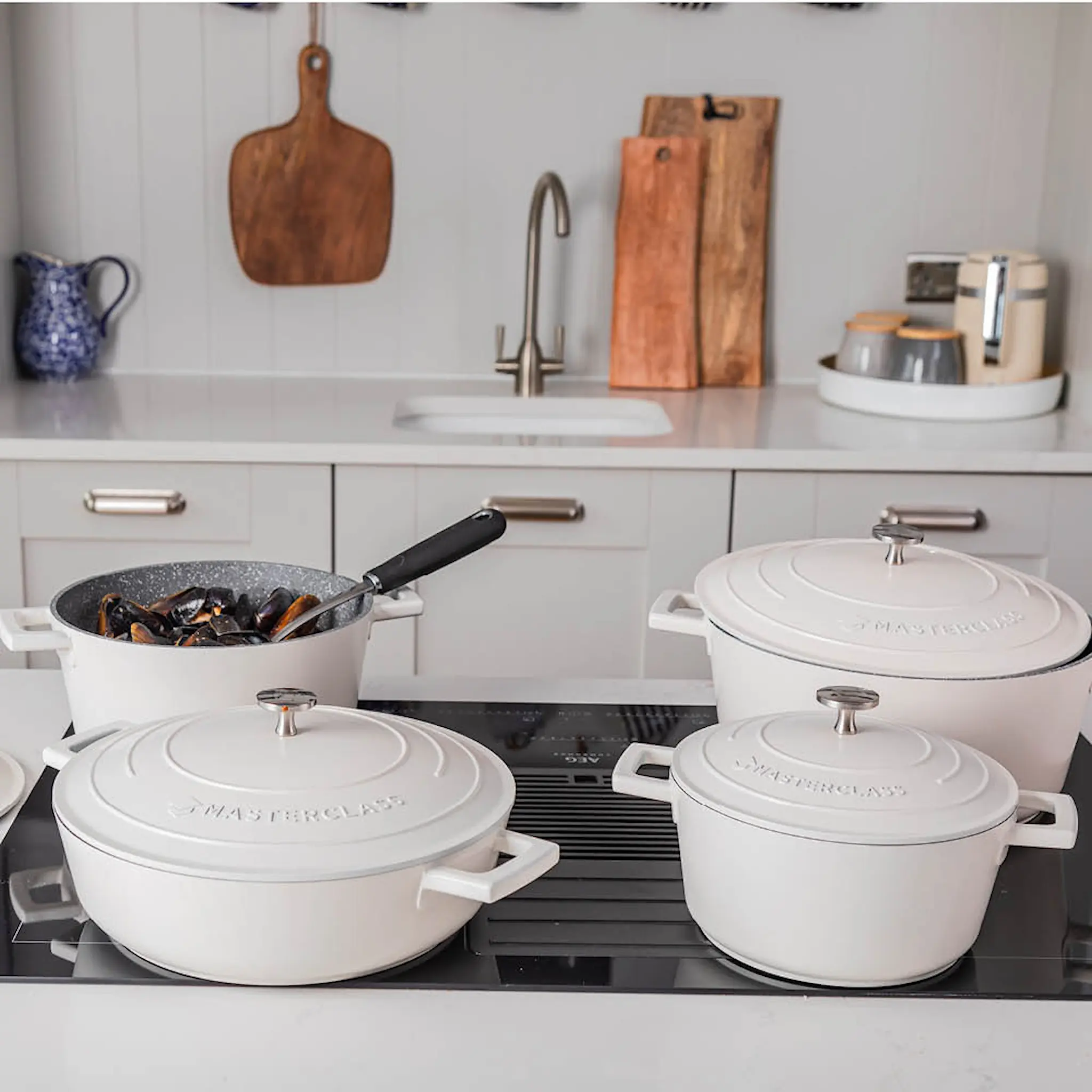 MasterClass Cast Aluminium gryta 4 L creme