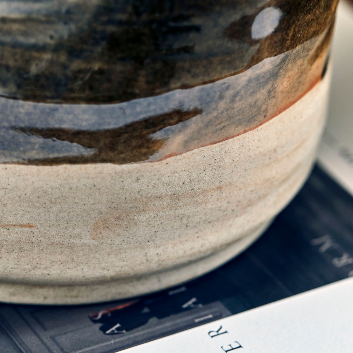 House Doctor Happy kruka 17 cm svart