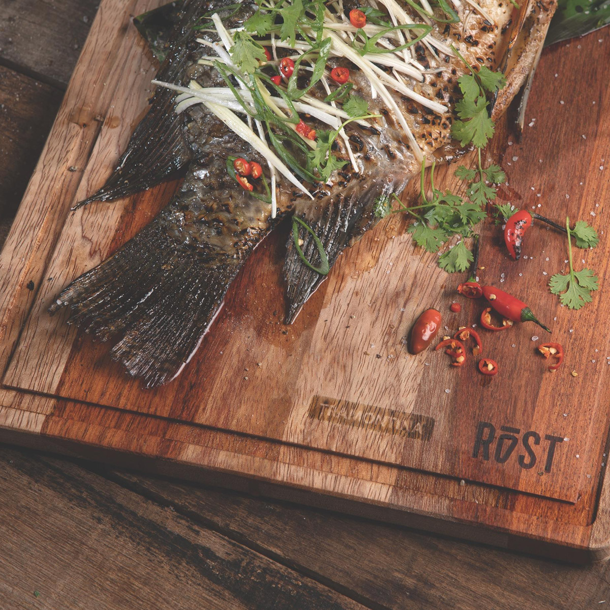 Tramontina Wooden board skjære- og serveringsfjøl 40x28 cm brun