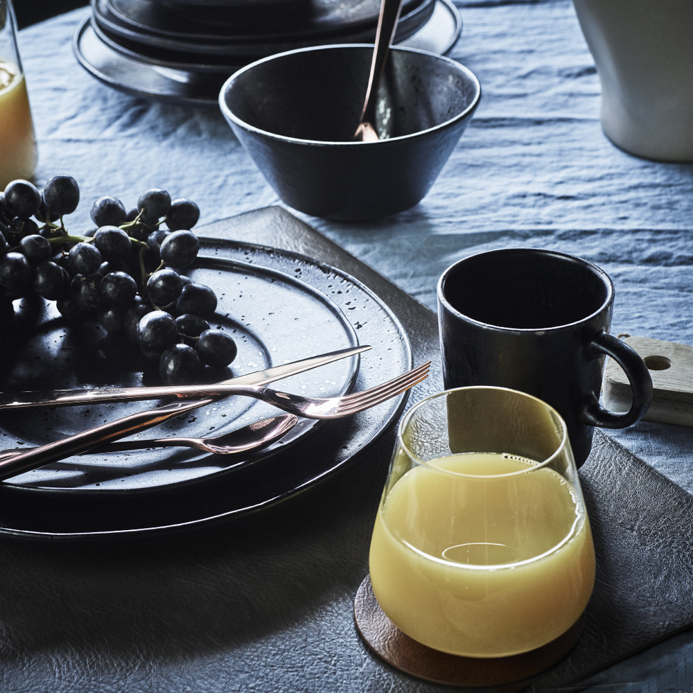 Modern House Black Satin krus 25 cl