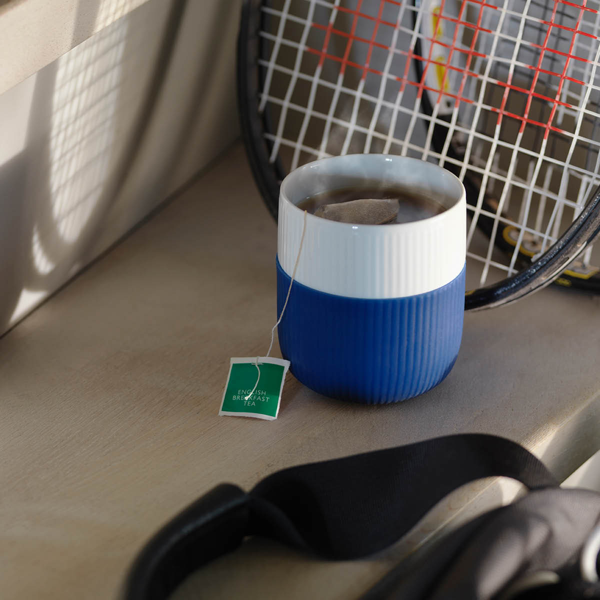 Royal Copenhagen Fluted Contrast Muki 35 cl Mega Blue