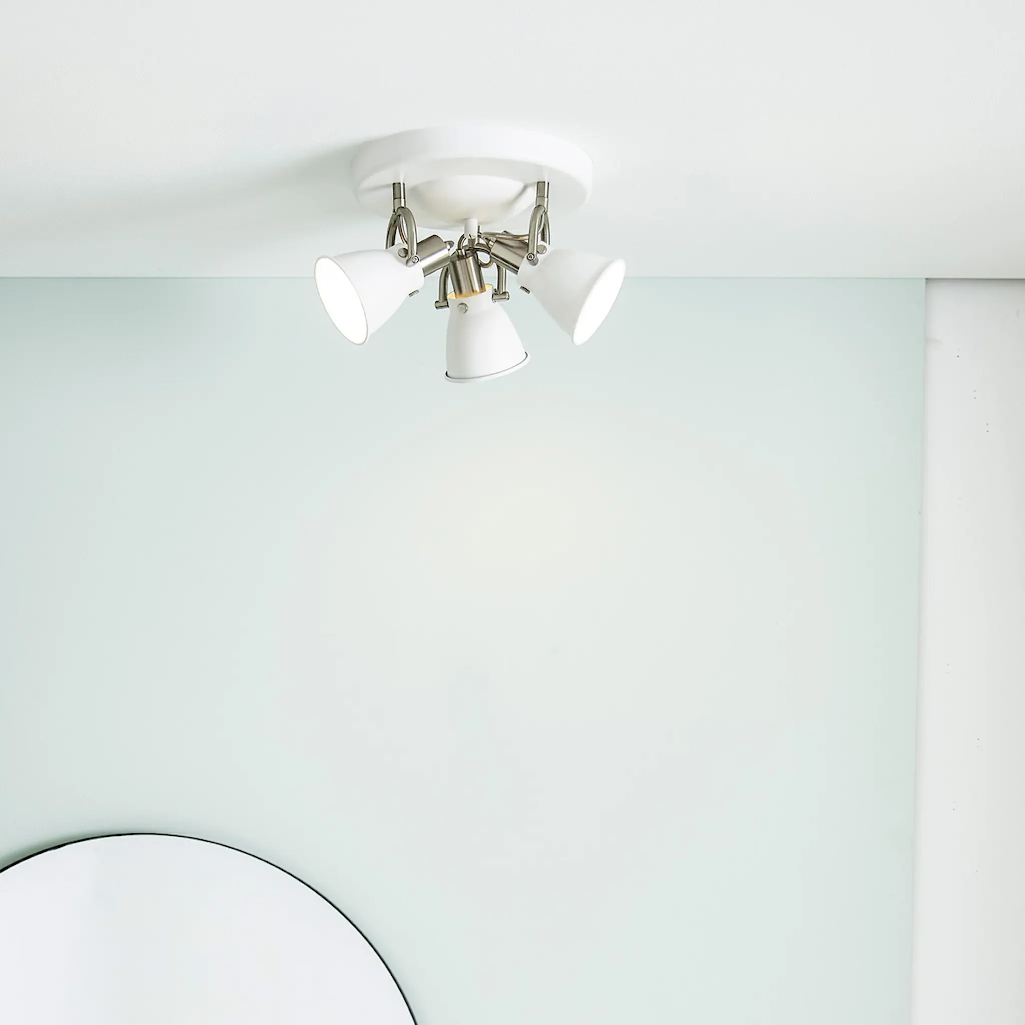 Markslöjd Alton taklampa 31 cm vit/krom