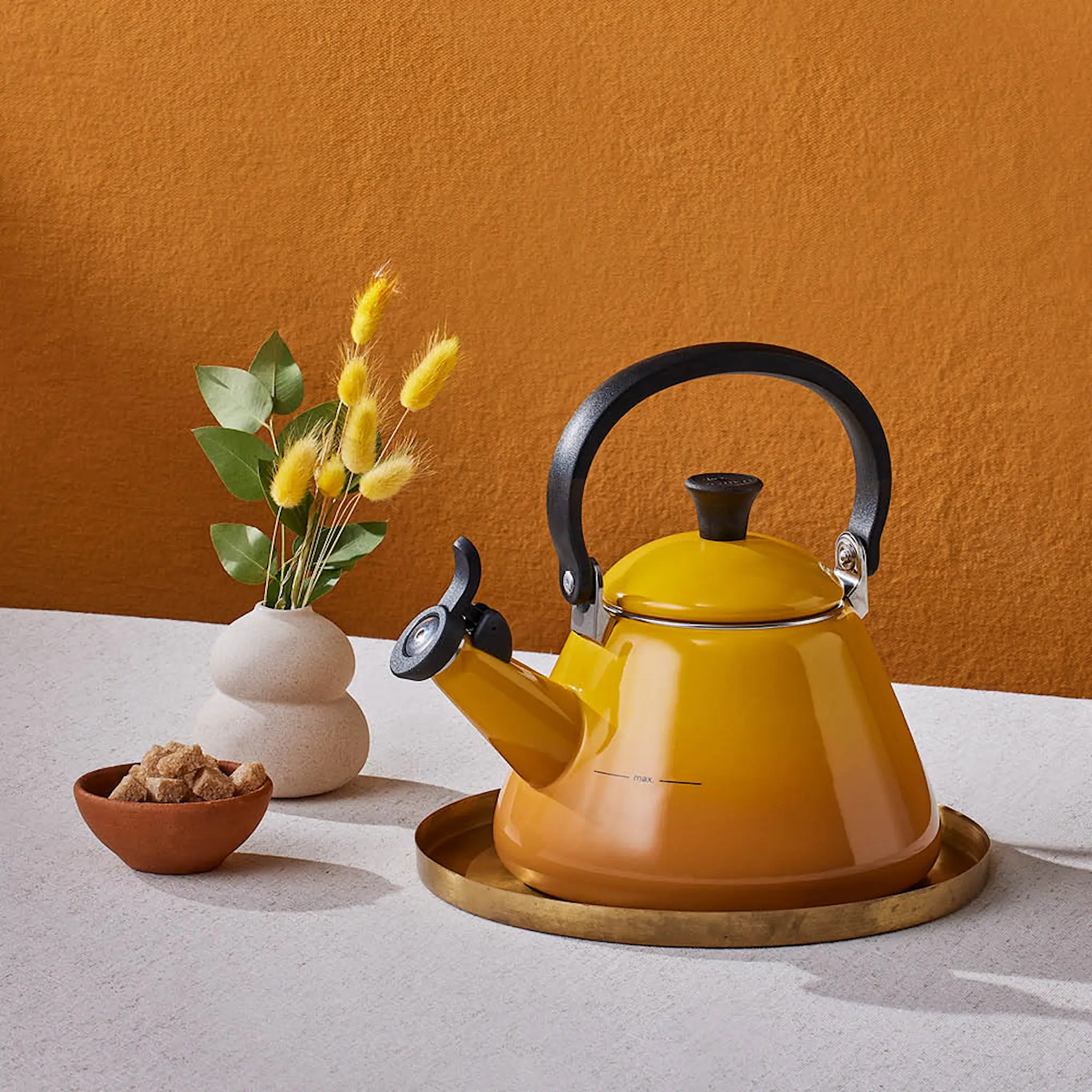 Le Creuset Kone Vattenkittel med vissla 1,6 L Nectar