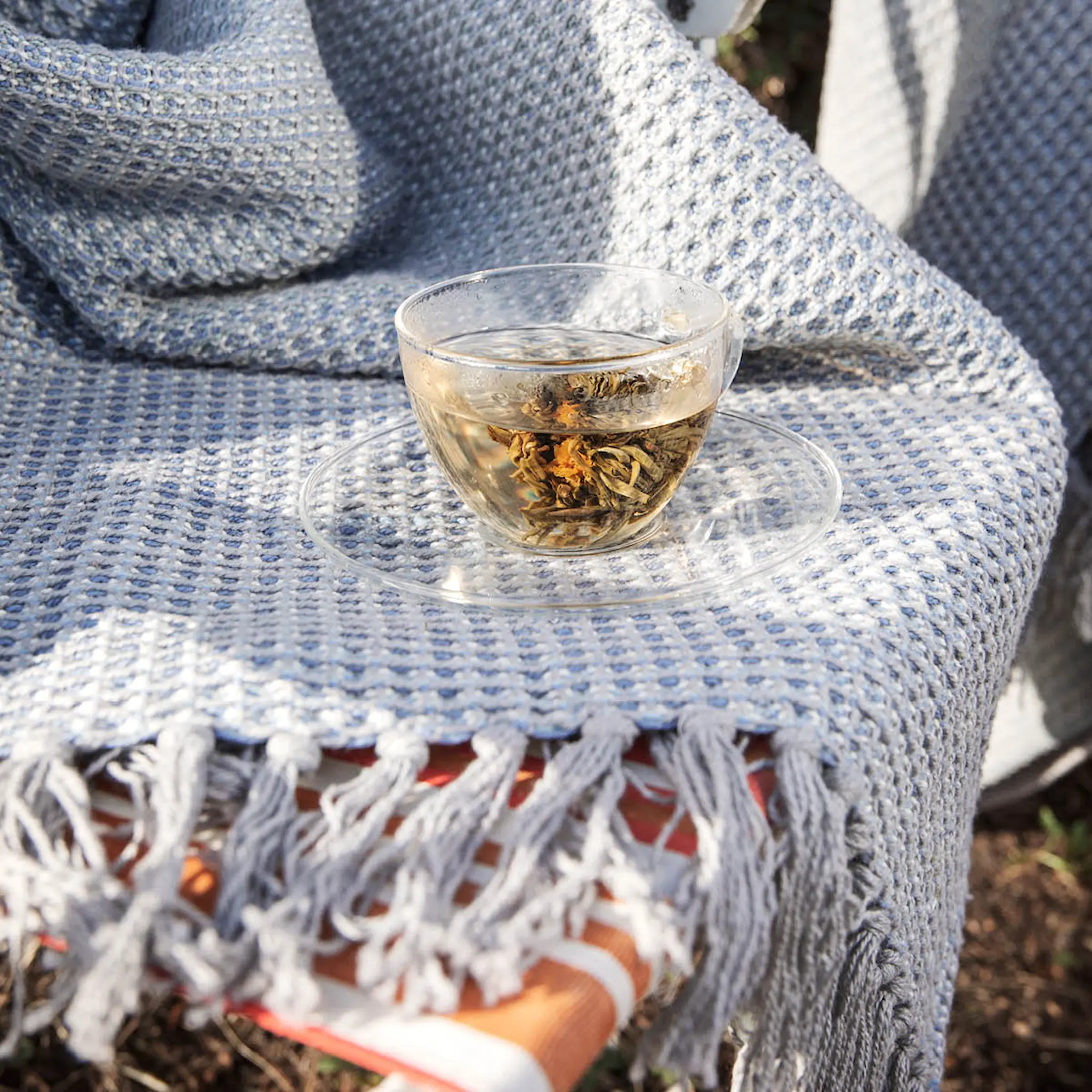 Juna Reflection Handduk 50x100 cm Blå