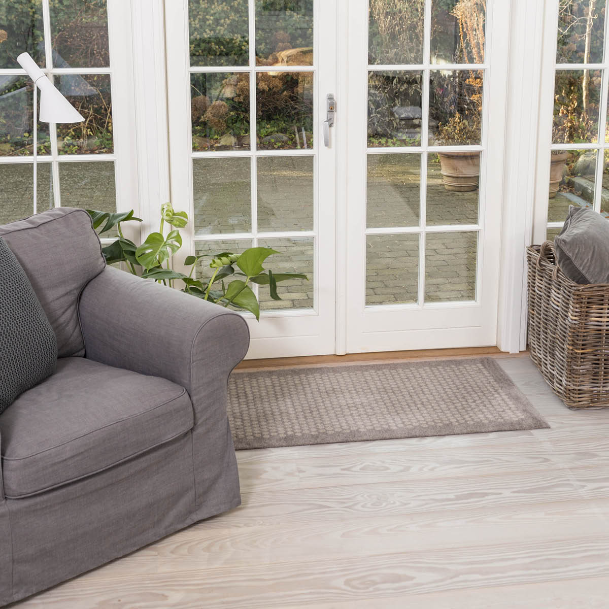 Tica Copenhagen Dot golvmatta 120x67 cm sand/beige