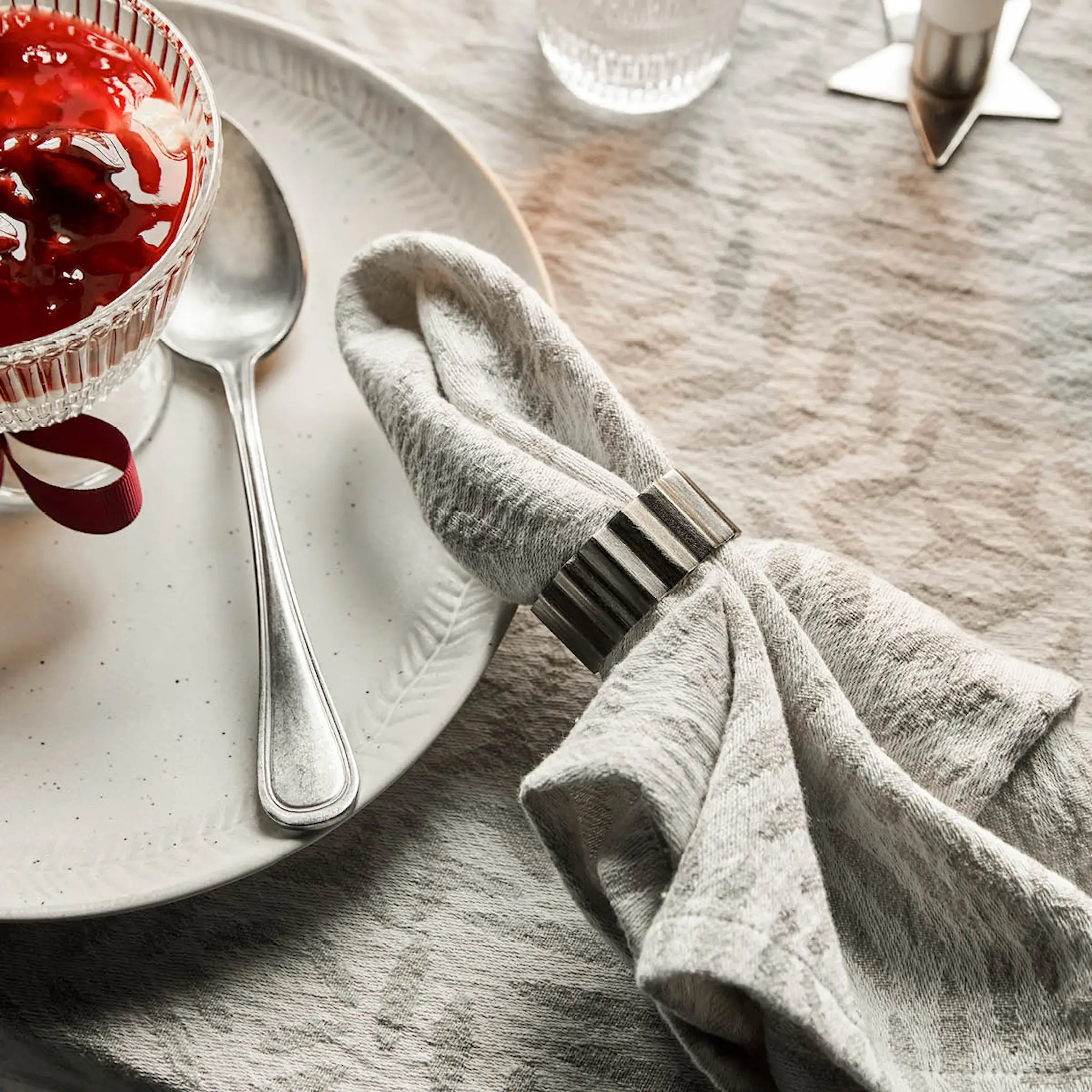 House Doctor Nello servettringar i järn 4-pack silver