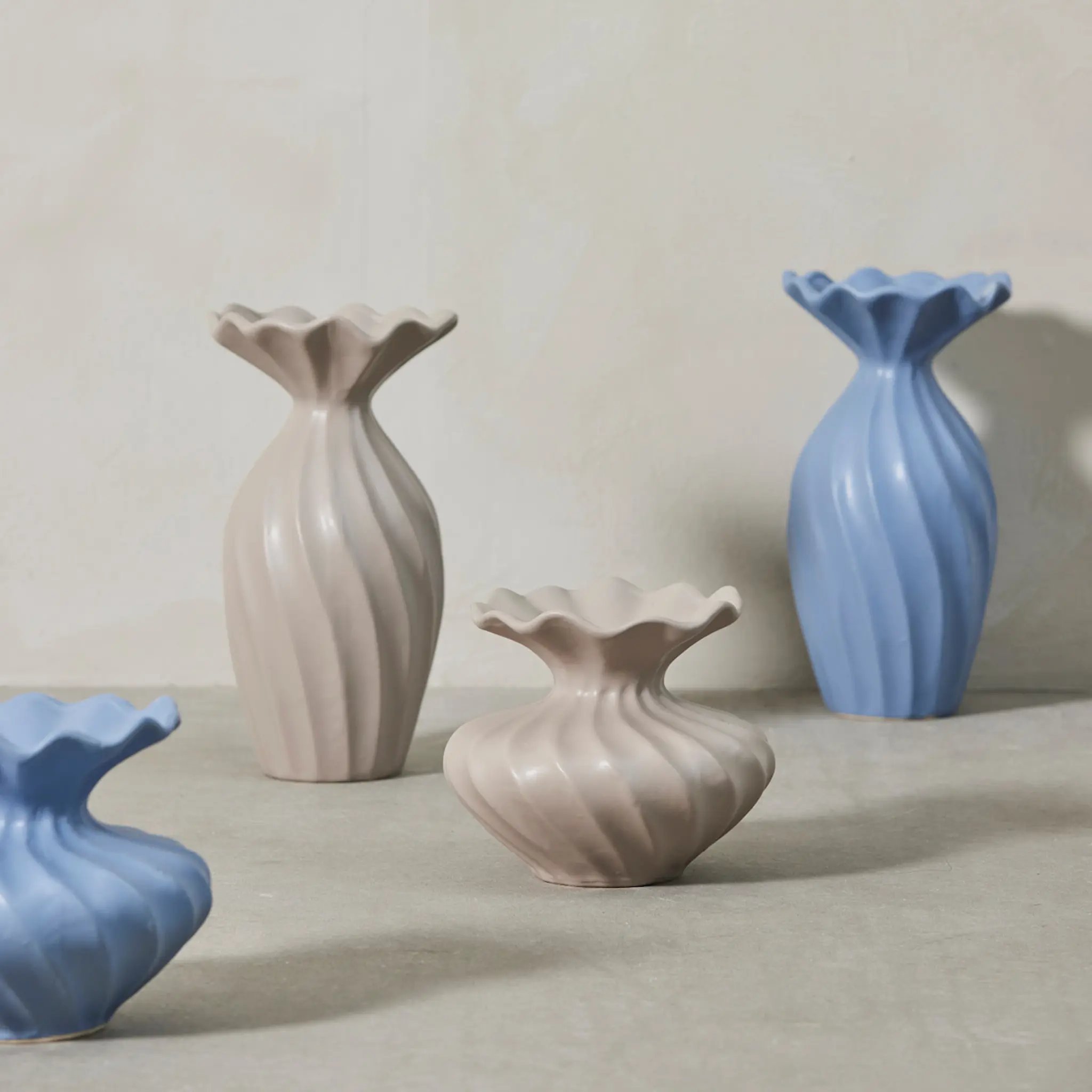 Lene Bjerre Susille vas 25 cm sand