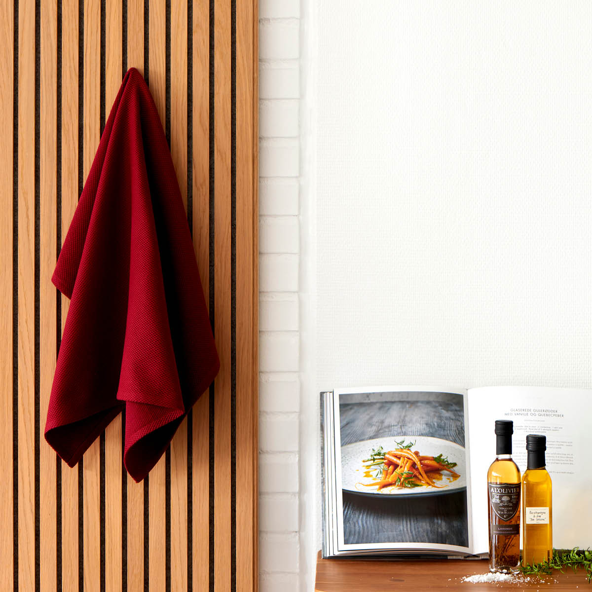 Bastian Kökshandduk 50x70 cm rumba red