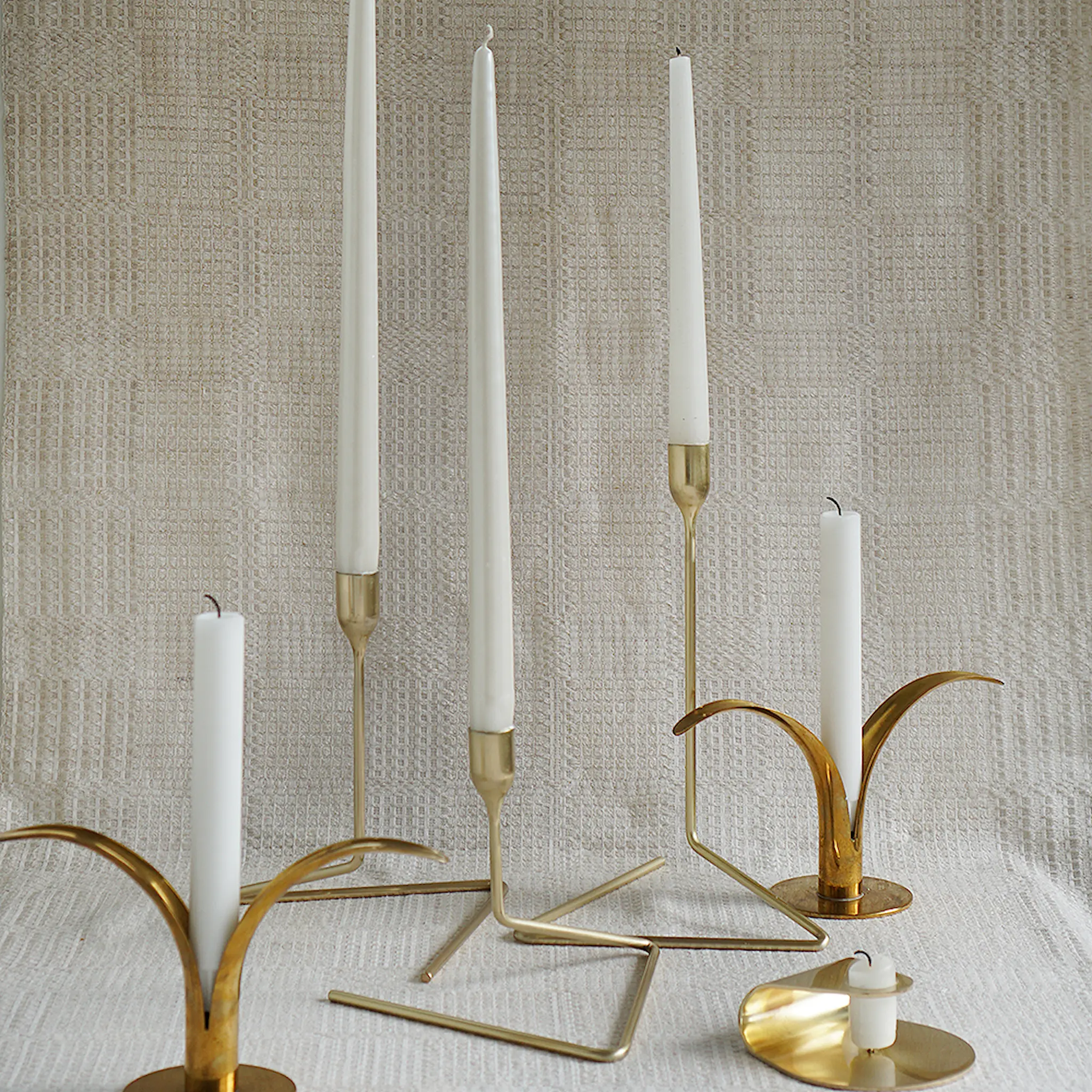 Born in Sweden Puzzle lysestake 20 cm gull