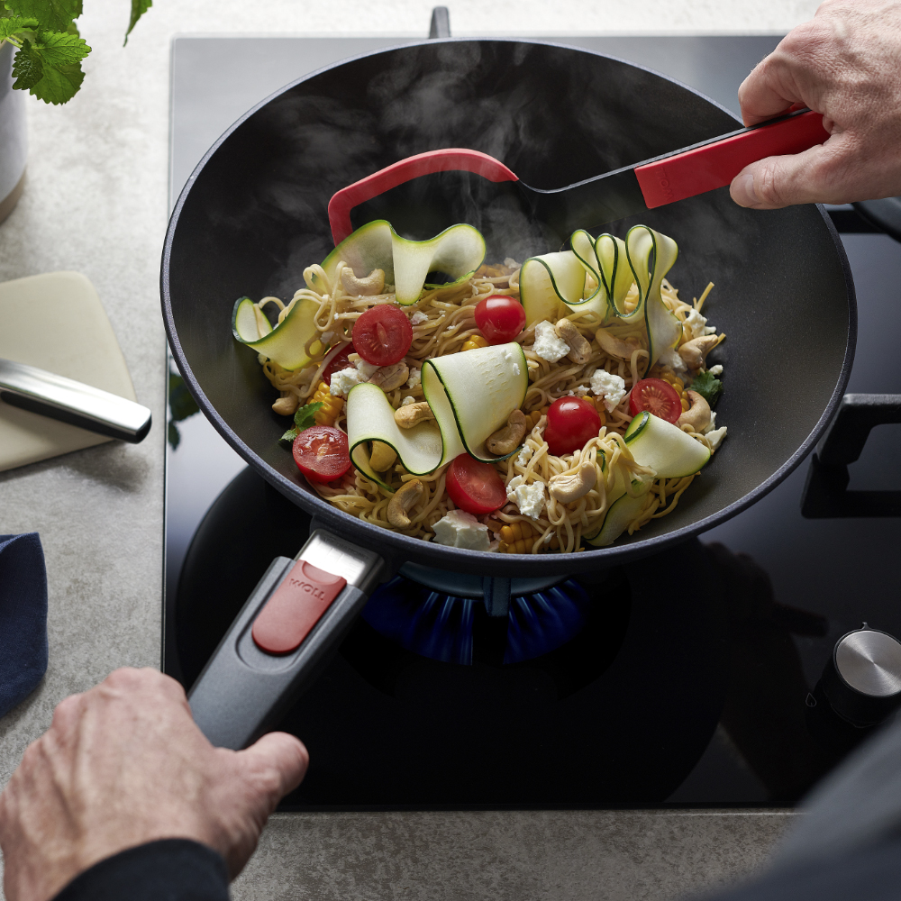 Woll Diamond Lite wokpanne 30 cm svart